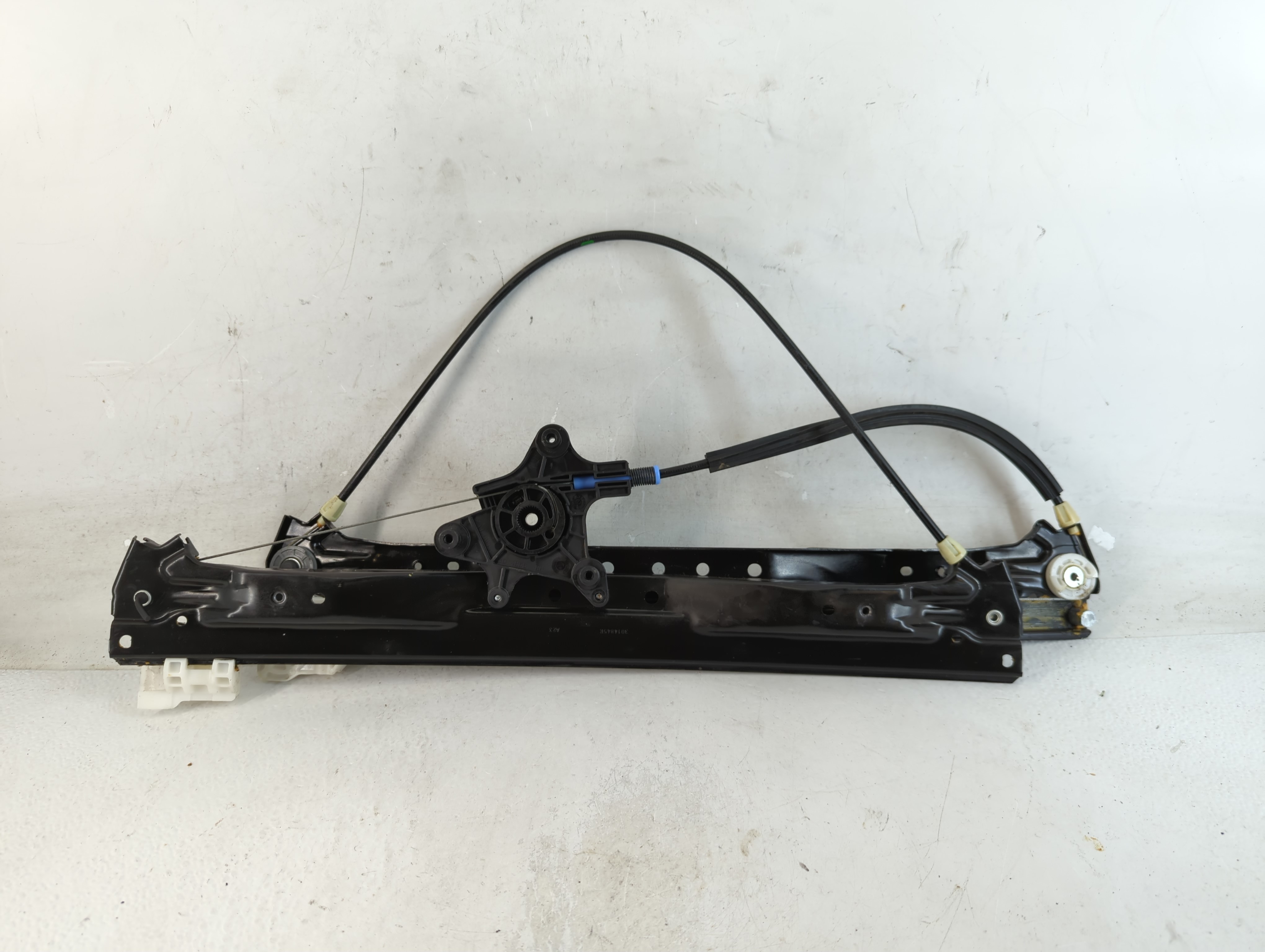 2008-2016 Chrysler Town & Country Driver Left Front Window Regulator 938765 - Oemusedautoparts1.com