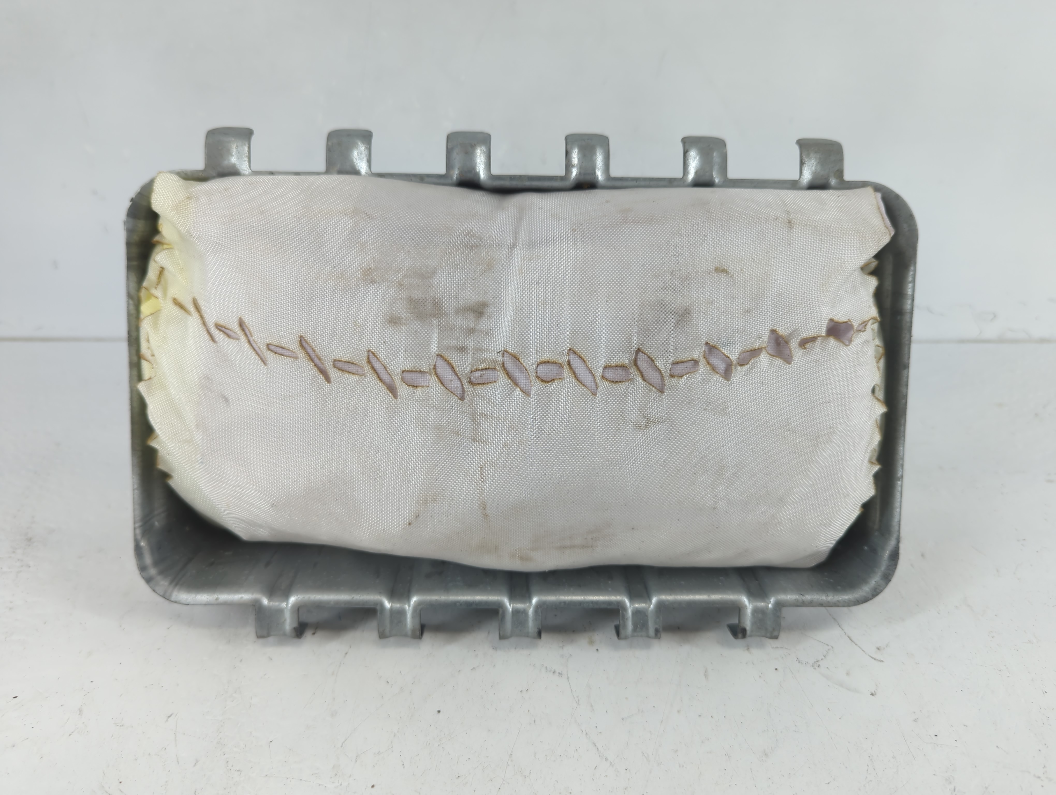 2013-2016 Chrysler Town & Country Air Bag Passenger Right Dashboard Oem 938767 - Oemusedautoparts1.com