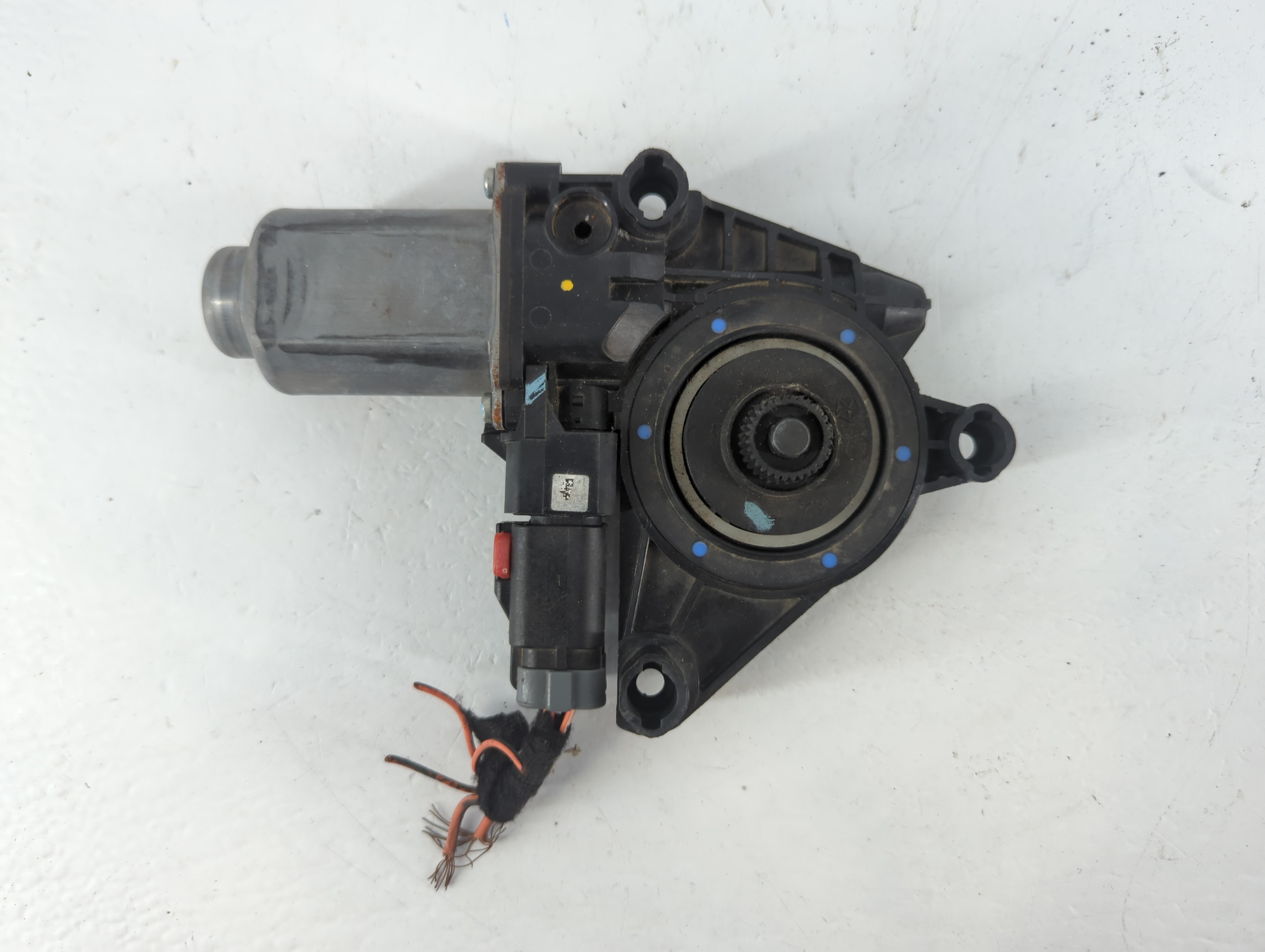 2011-2022 Chrysler 300 Passenger Front Right Power Window Motor 938838 - Oemusedautoparts1.com