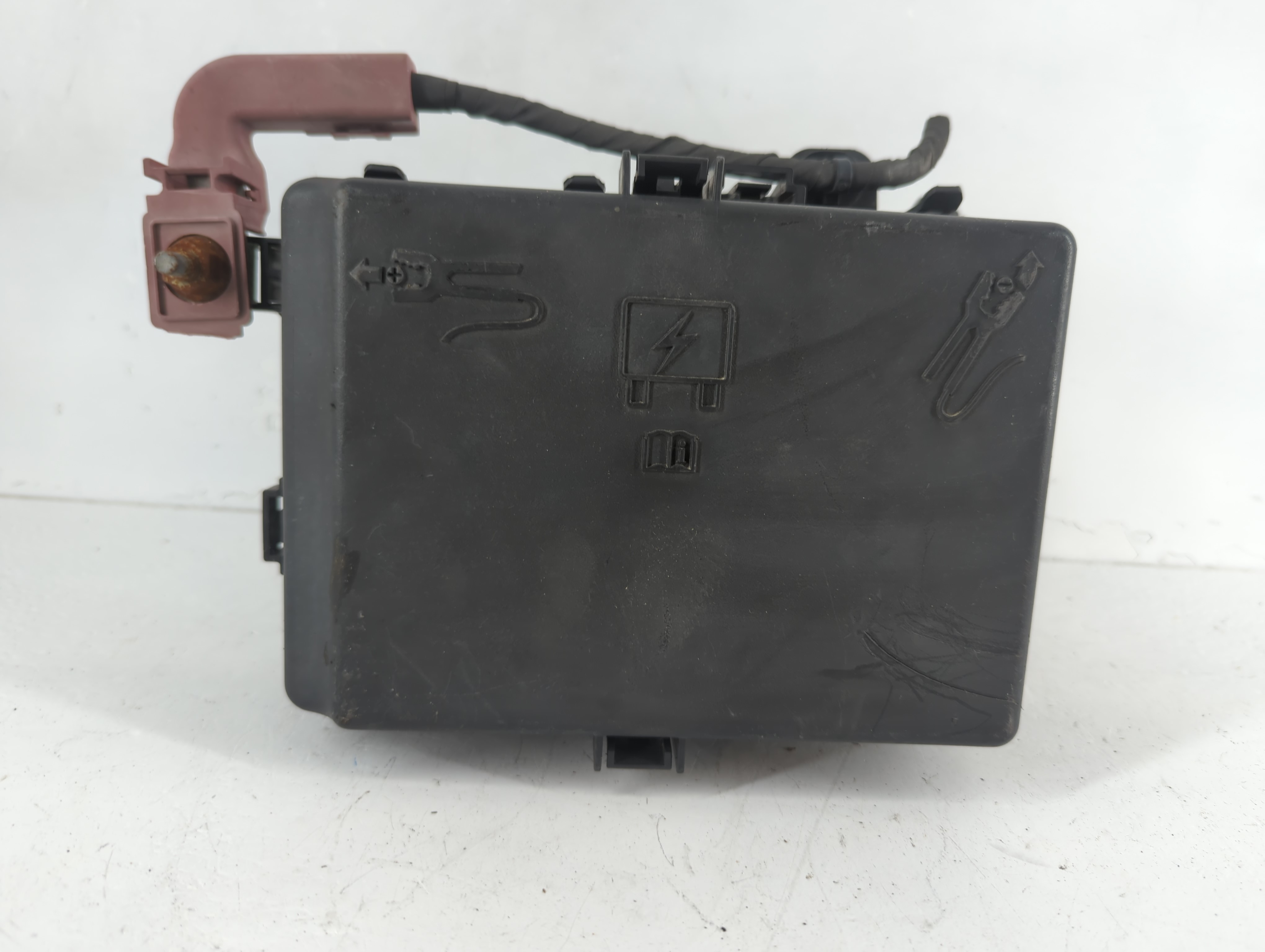 Picture of 2013-2014 Chrysler 300 Fusebox Fuse Box Relay Module Tipm P68202755ab 938859