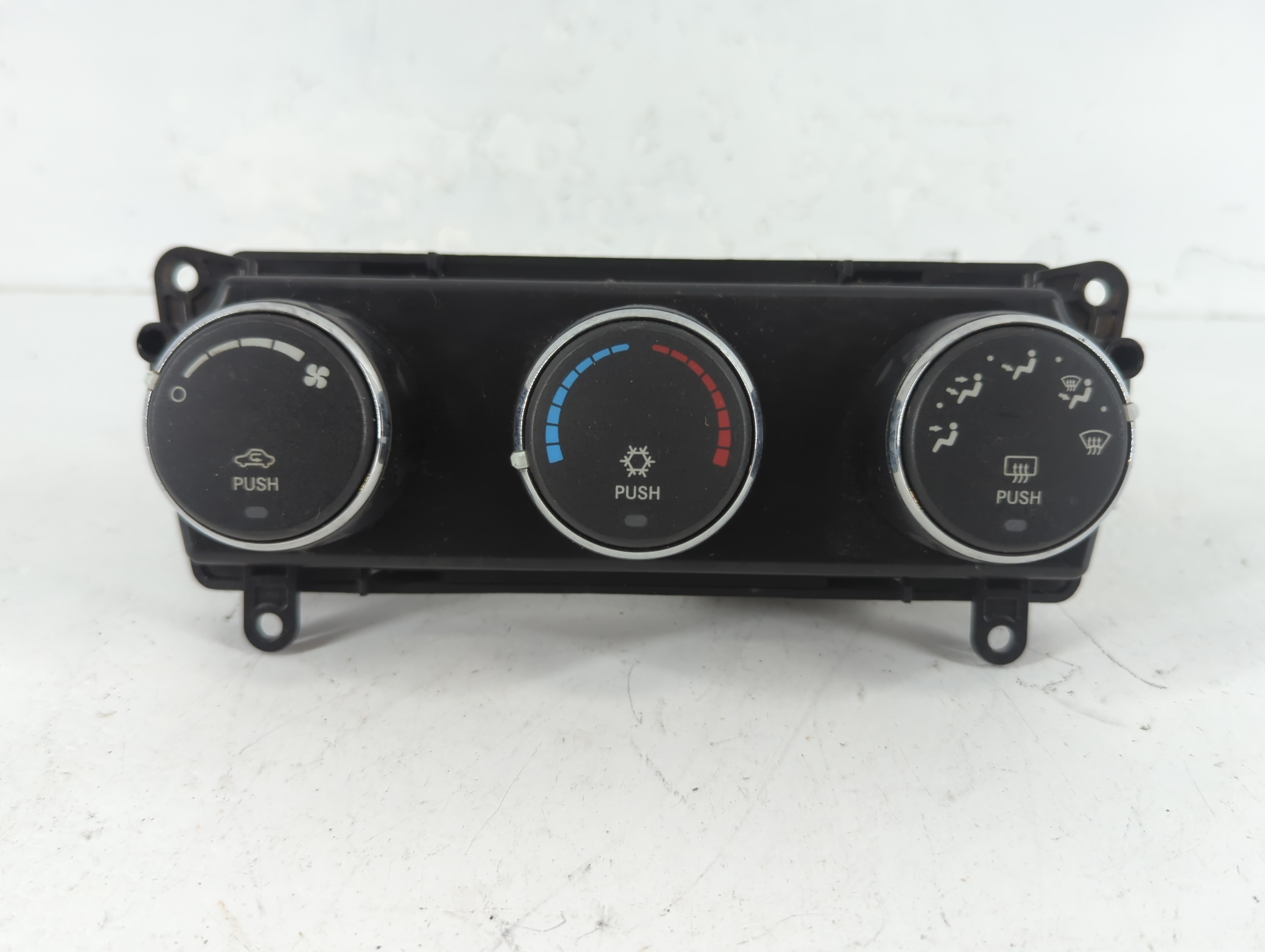 2008 Chrysler Town & Country Ac Heater Climate Control P55111801ag 938915 - Oemusedautoparts1.com