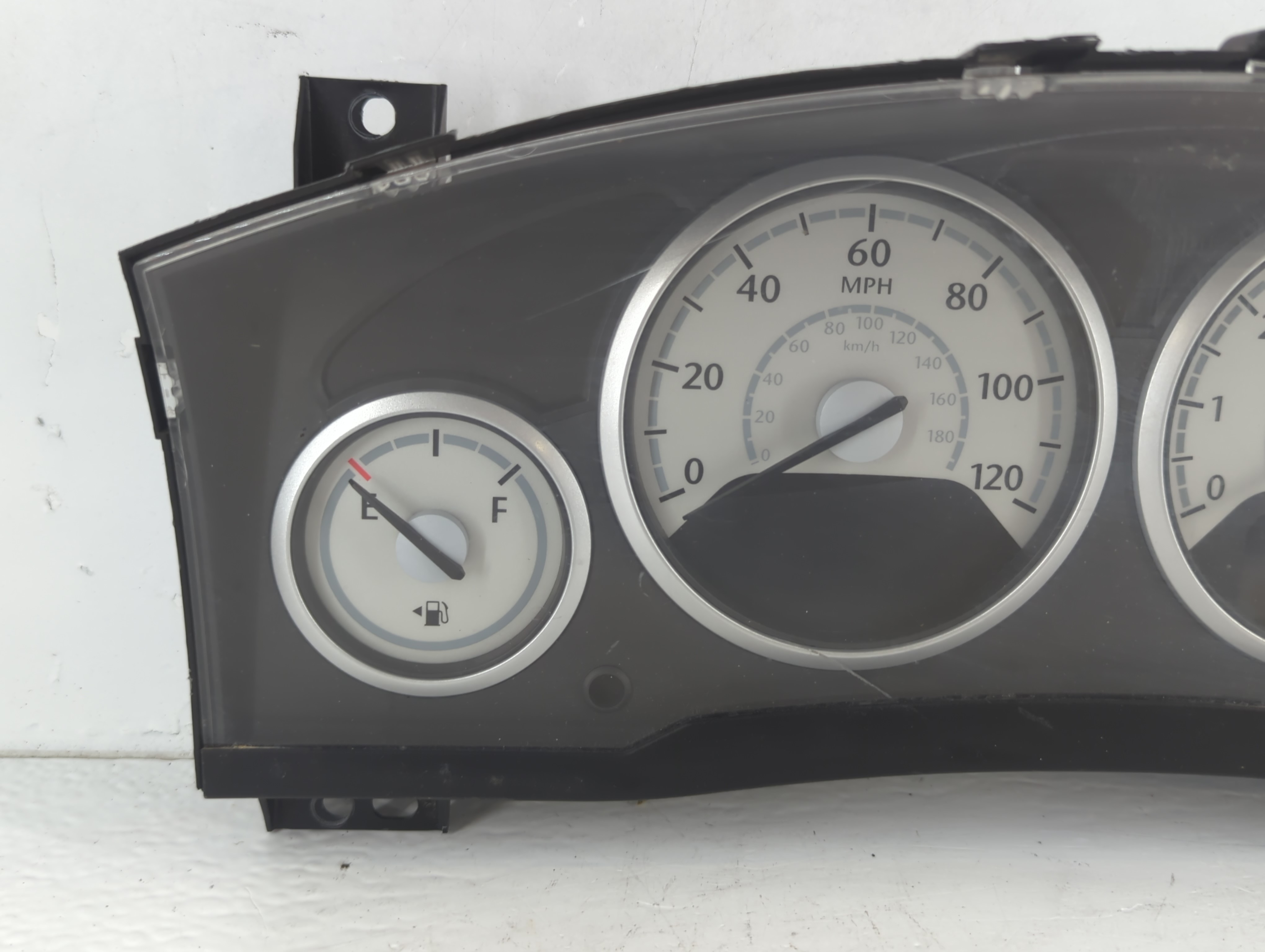 2008 Chrysler Town & Country Speedometer Instrument Cluster Gauges 938961 - Oemusedautoparts1.com