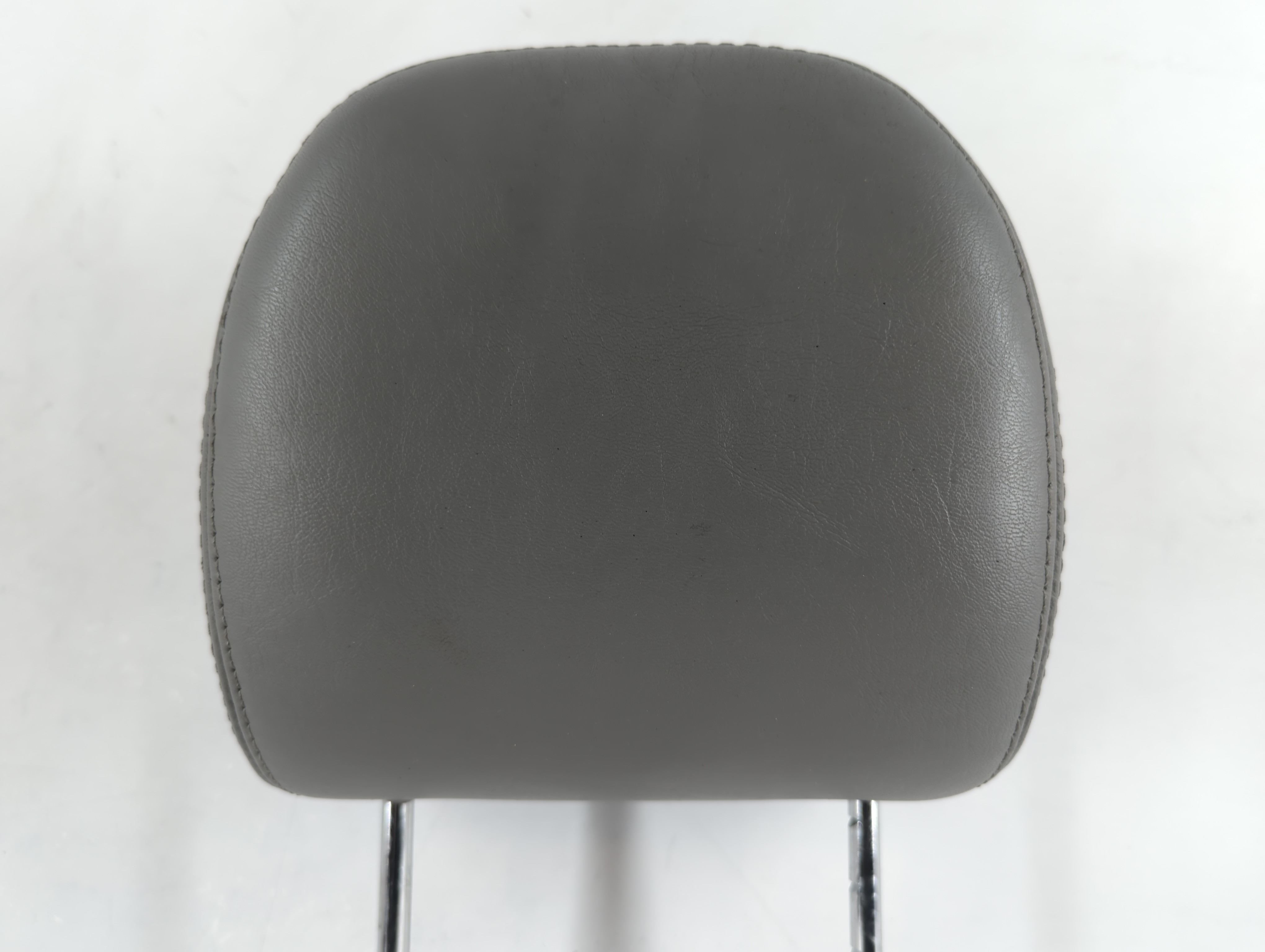 2006 Chrysler 300 Headrest Head Rest Front Driver Passenger Seat 939056 - Oemusedautoparts1.com