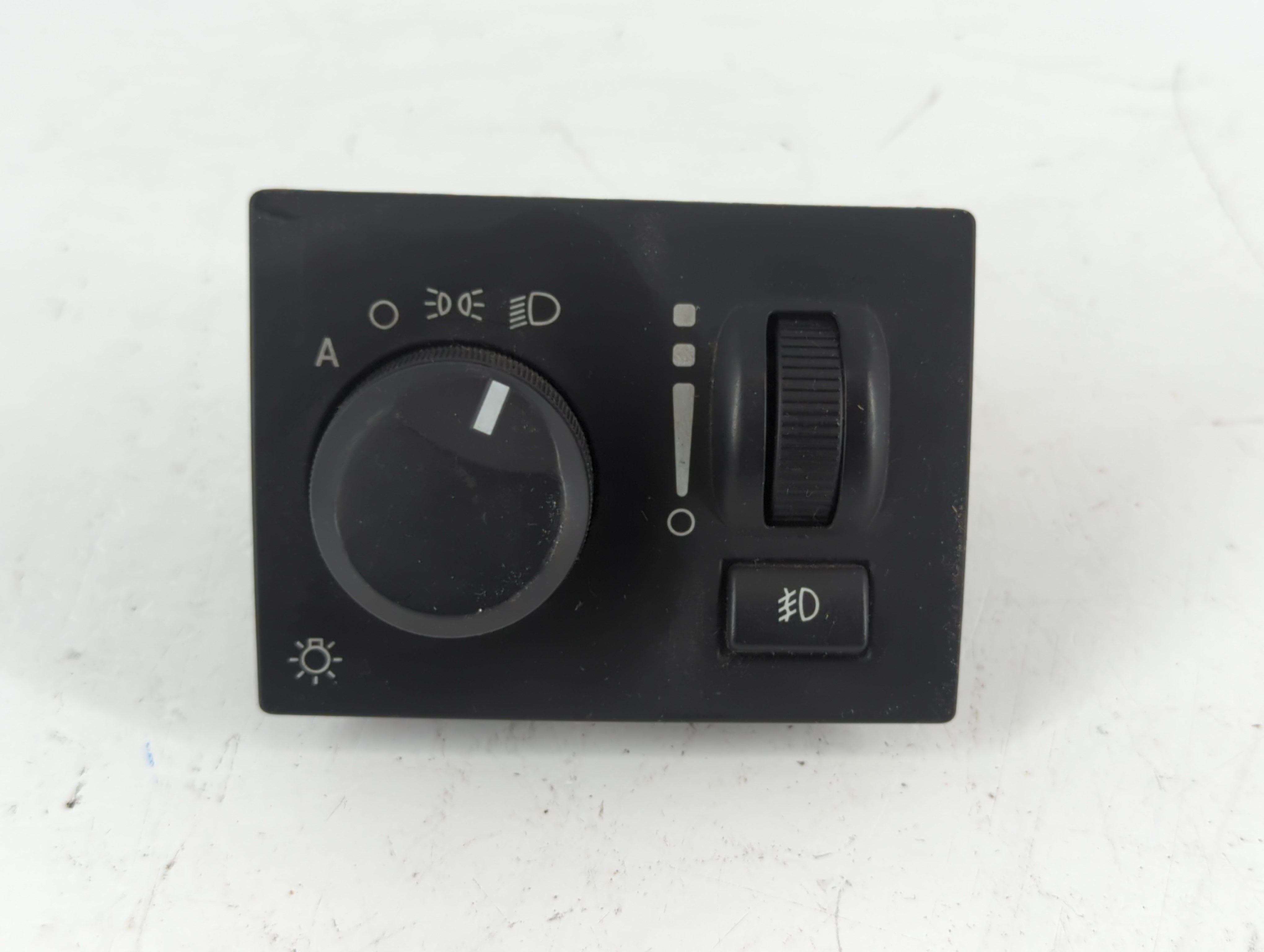 2005-2010 Chrysler 300 Headlight Head Light Switch Lamp Control 939092 - Oemusedautoparts1.com
