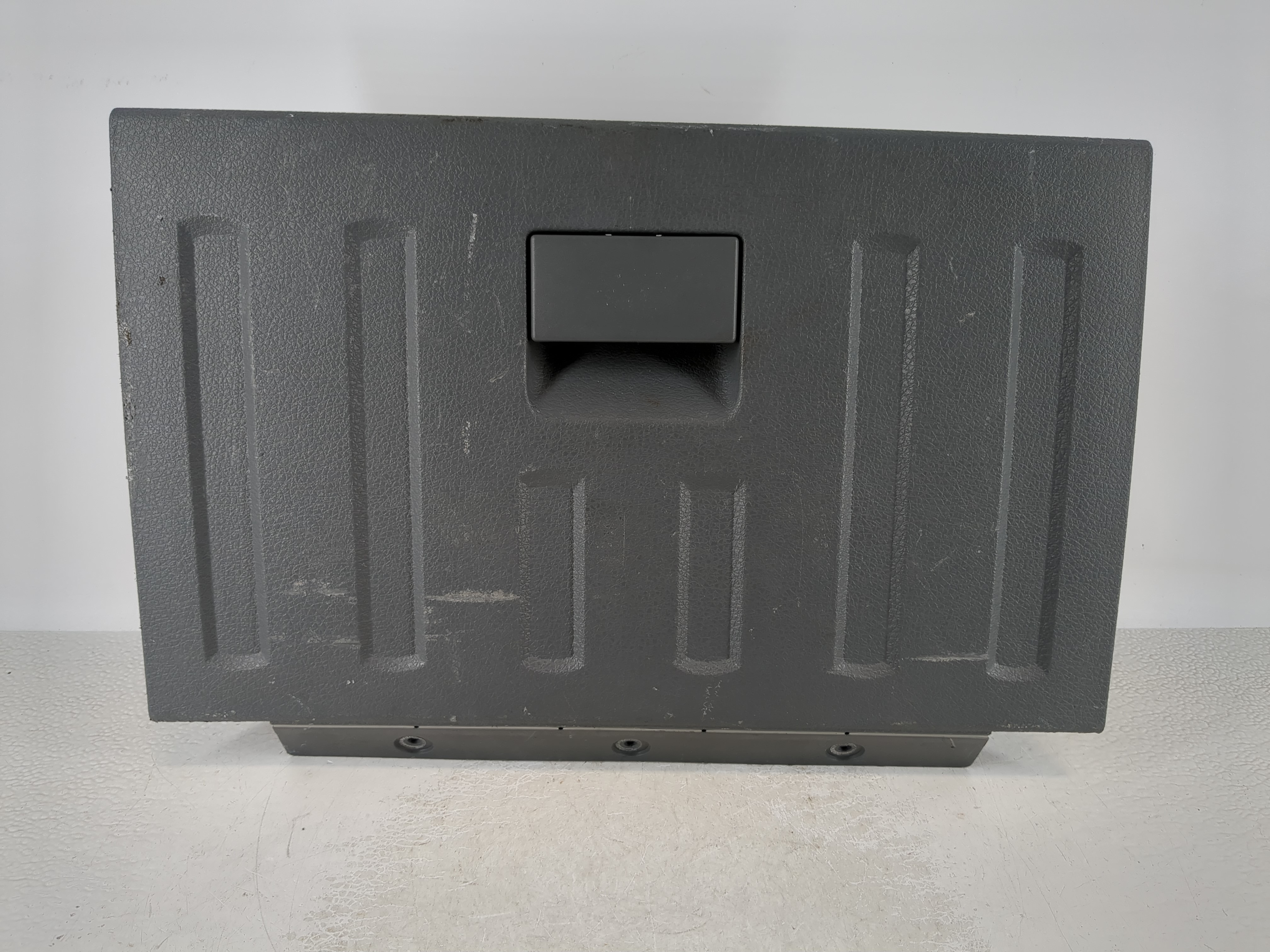 Picture of 2012 Ford F-350 Super Duty Passenger Glove Box Door Storage Compartment 939130