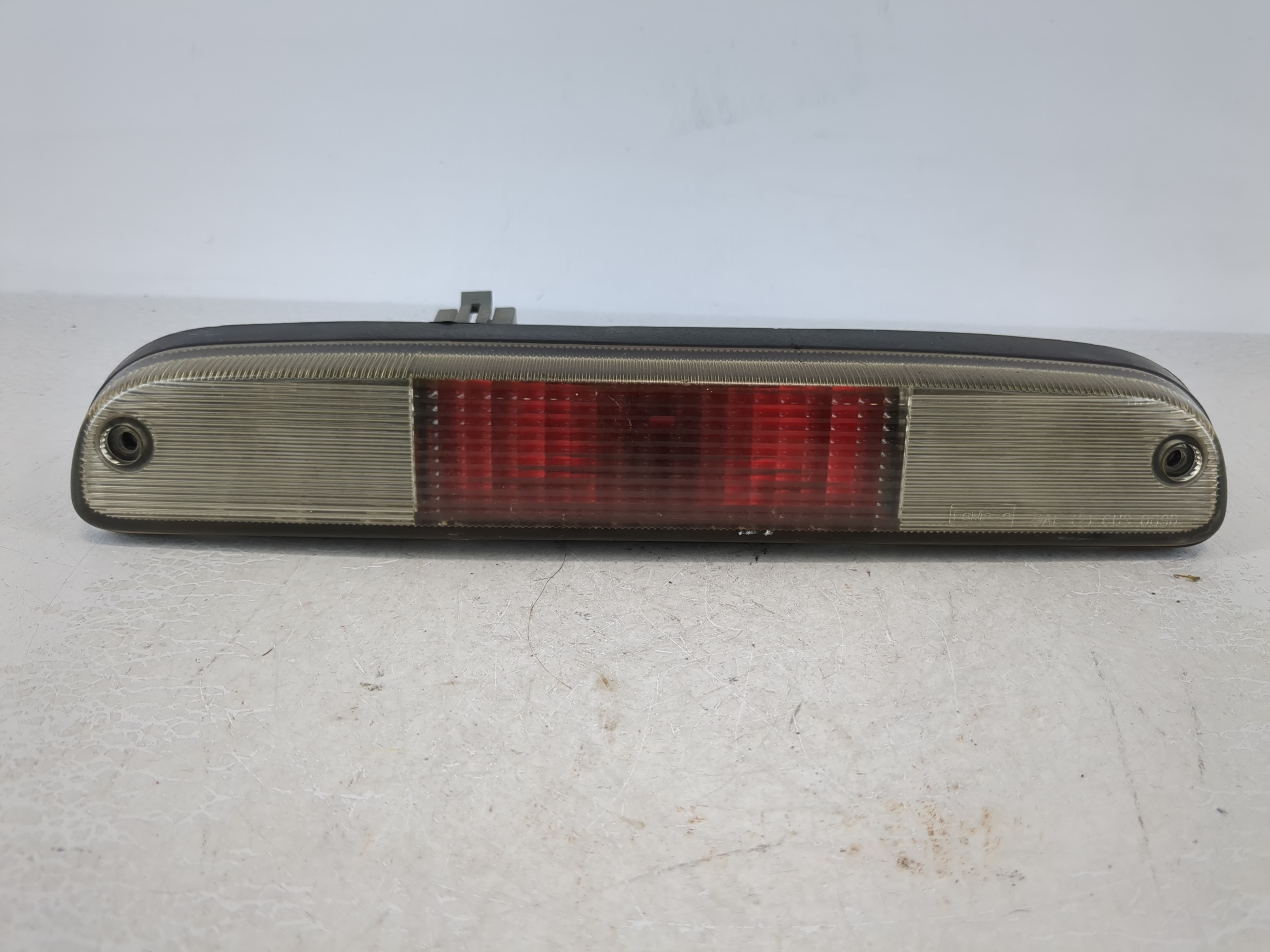 2012 Ford F-350 Super Duty Third Brake Light Tail Light 939183 - Oemusedautoparts1.com