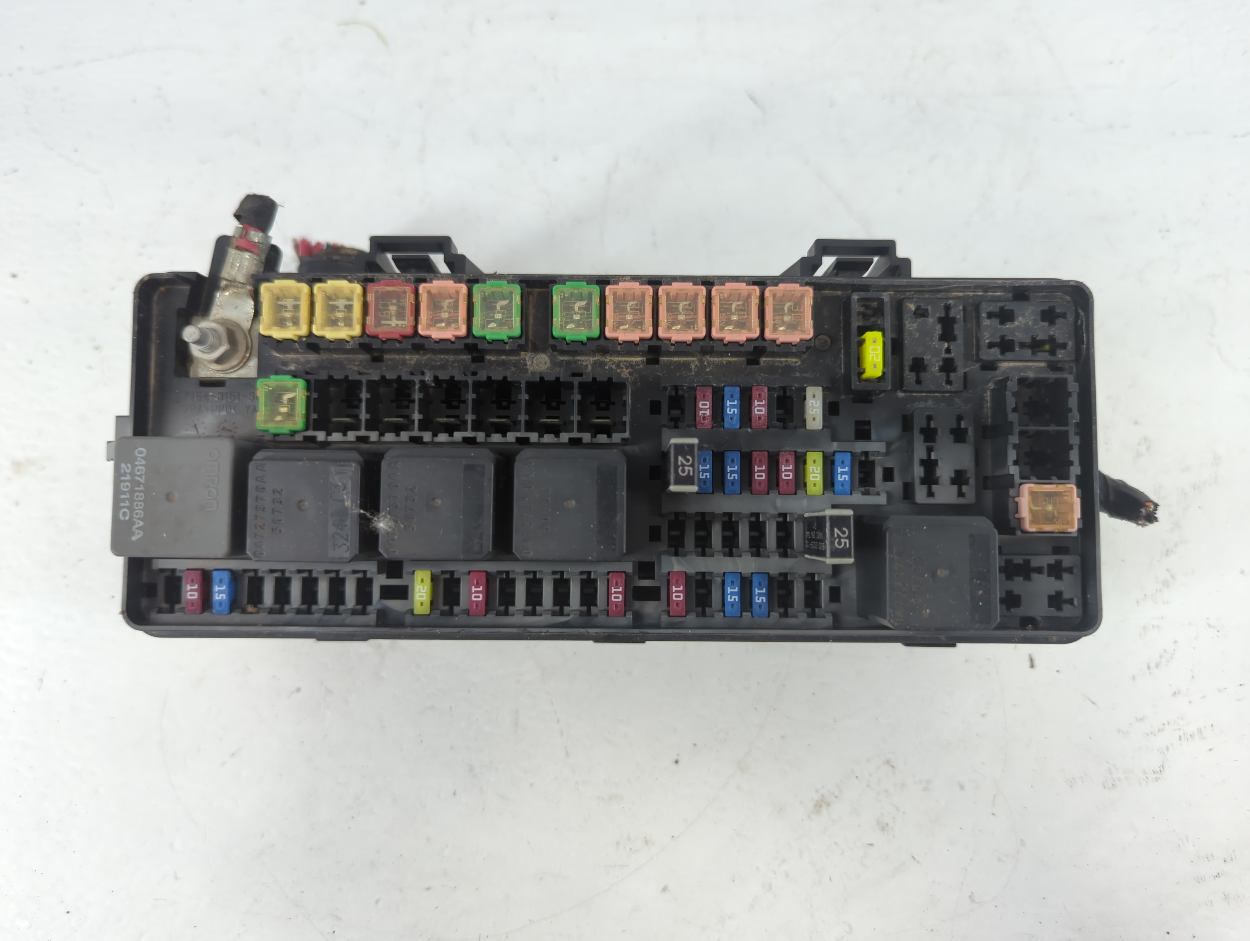 2011-2011 Dodge Charger Fusebox Fuse Box Relay Module 939572 - Oemusedautoparts1.com