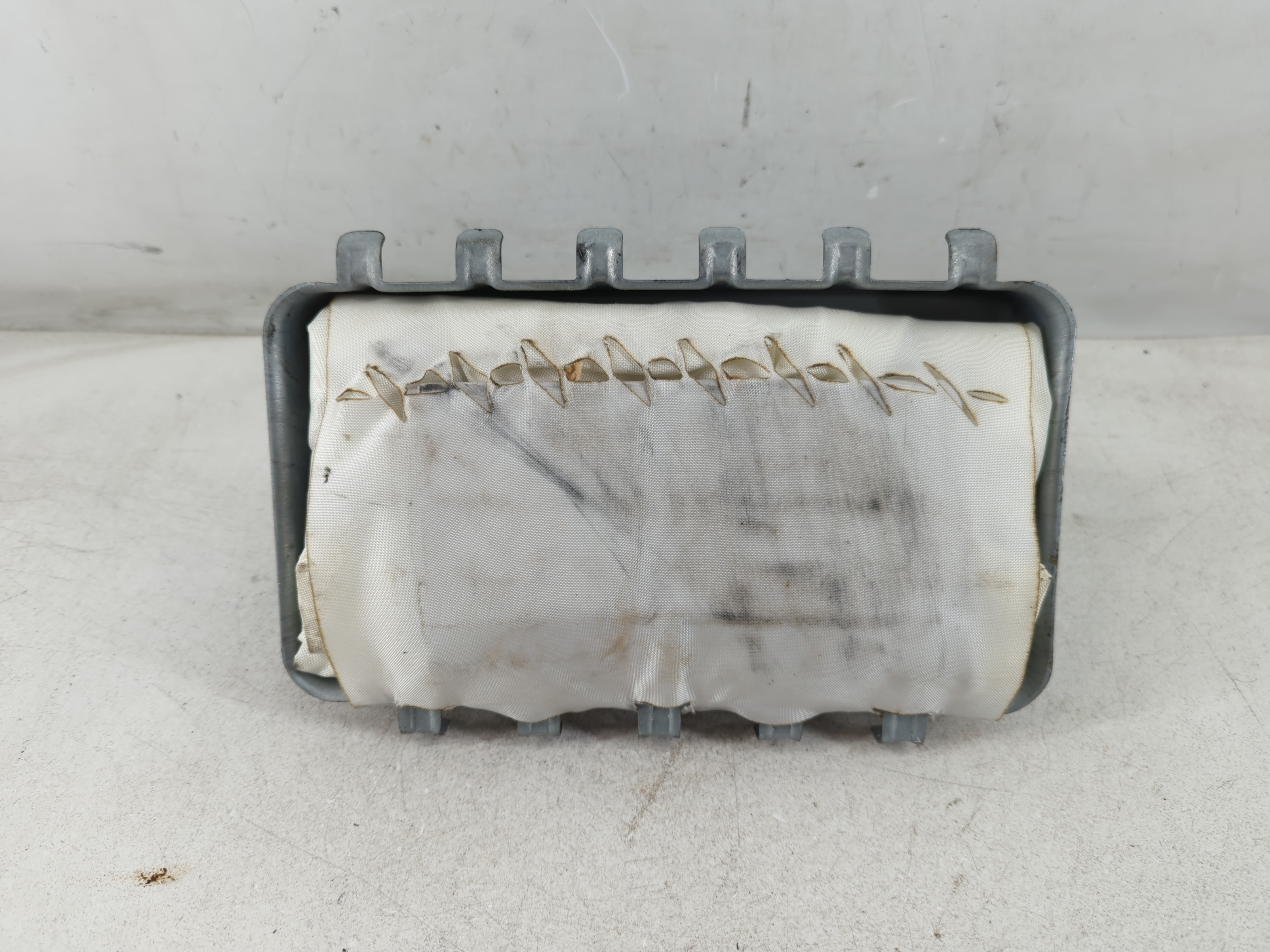 Picture of 2013-2020 Dodge Grand Caravan Air Bag Passenger Right Dashboard Oem 939660