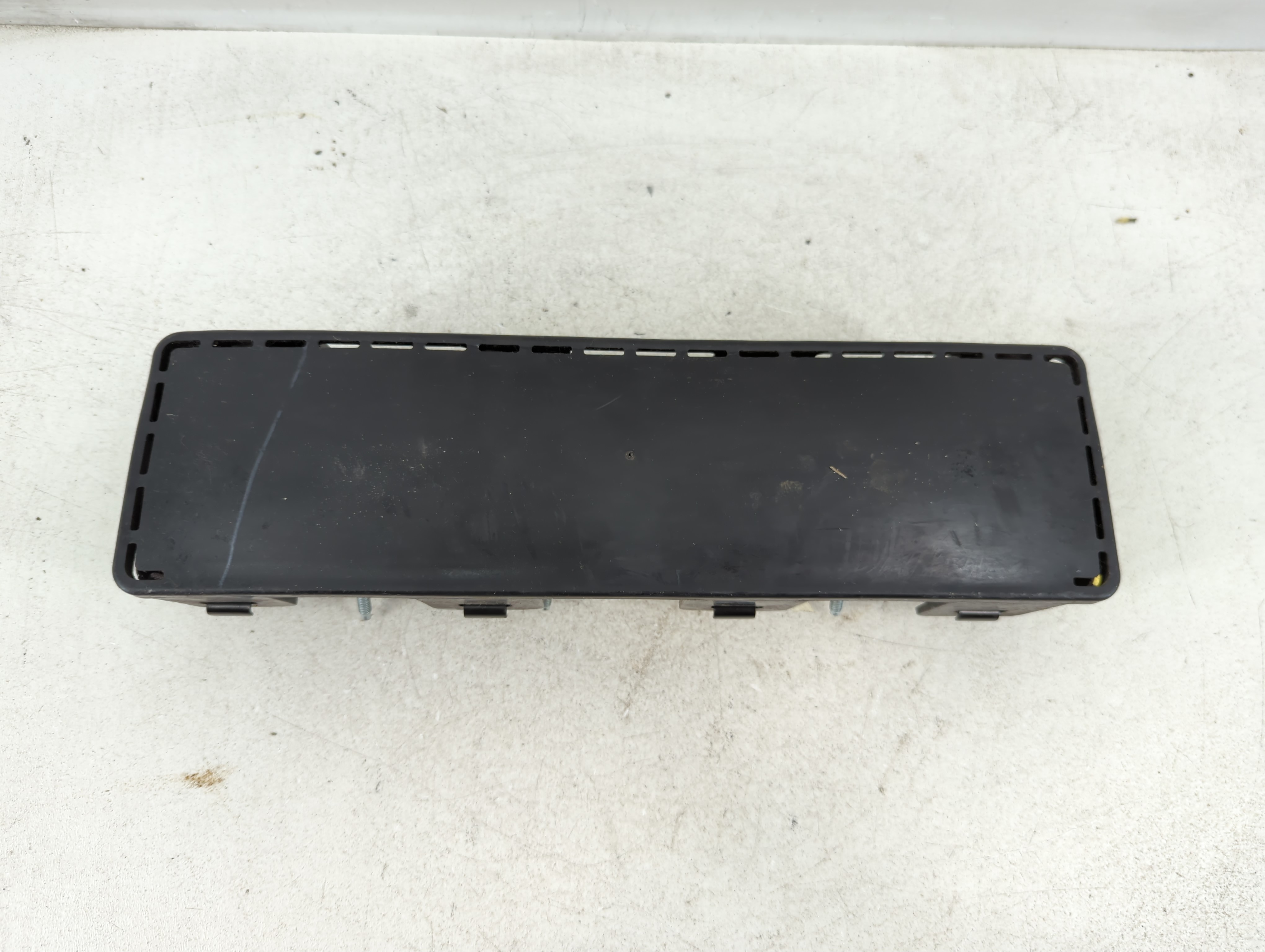 Picture of 2013-2020 Dodge Grand Caravan Air Bag Driver Left Knee Oem 939664