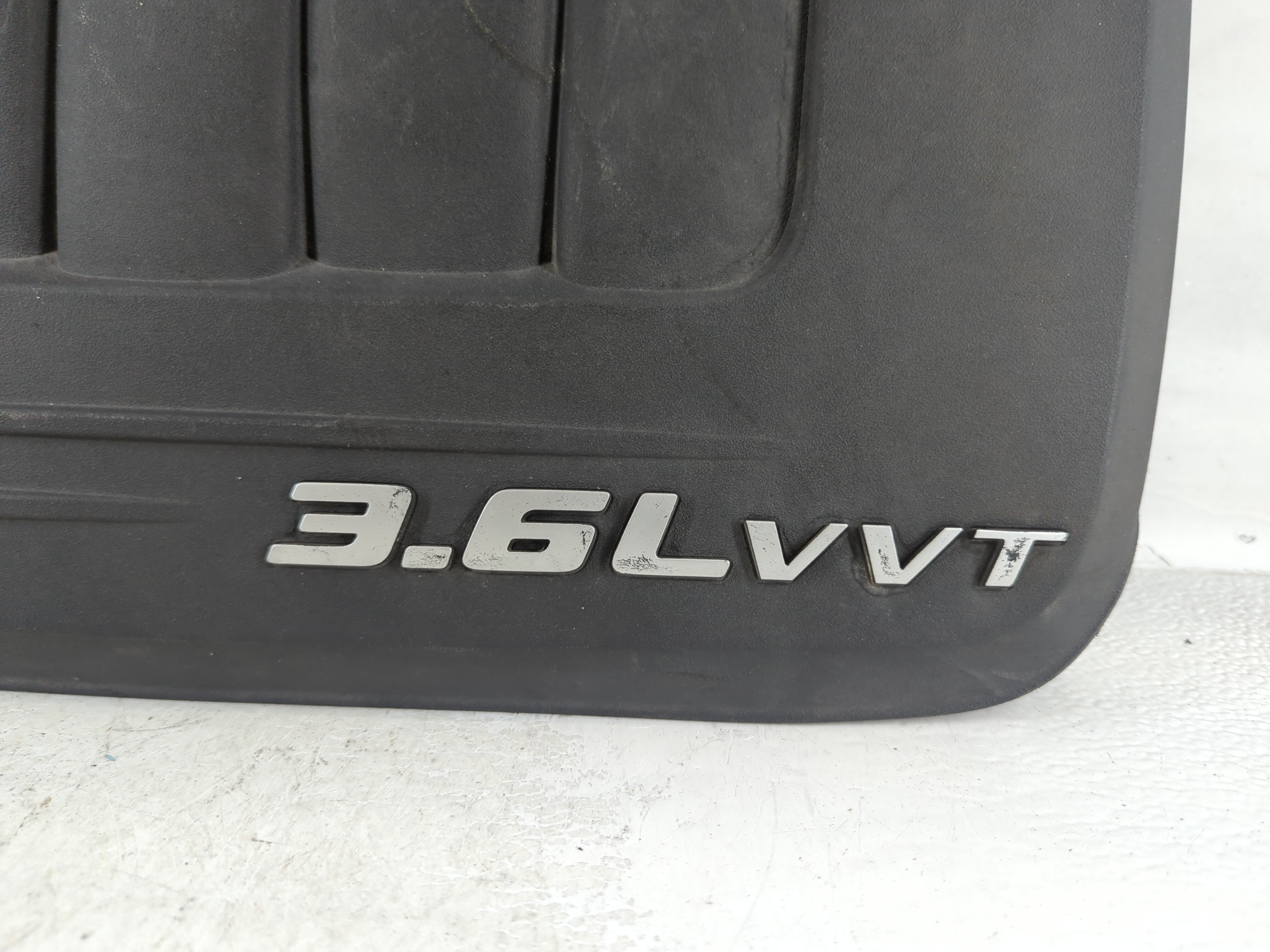 2014 Dodge Grand Caravan Engine Cover 939680 - Oemusedautoparts1.com