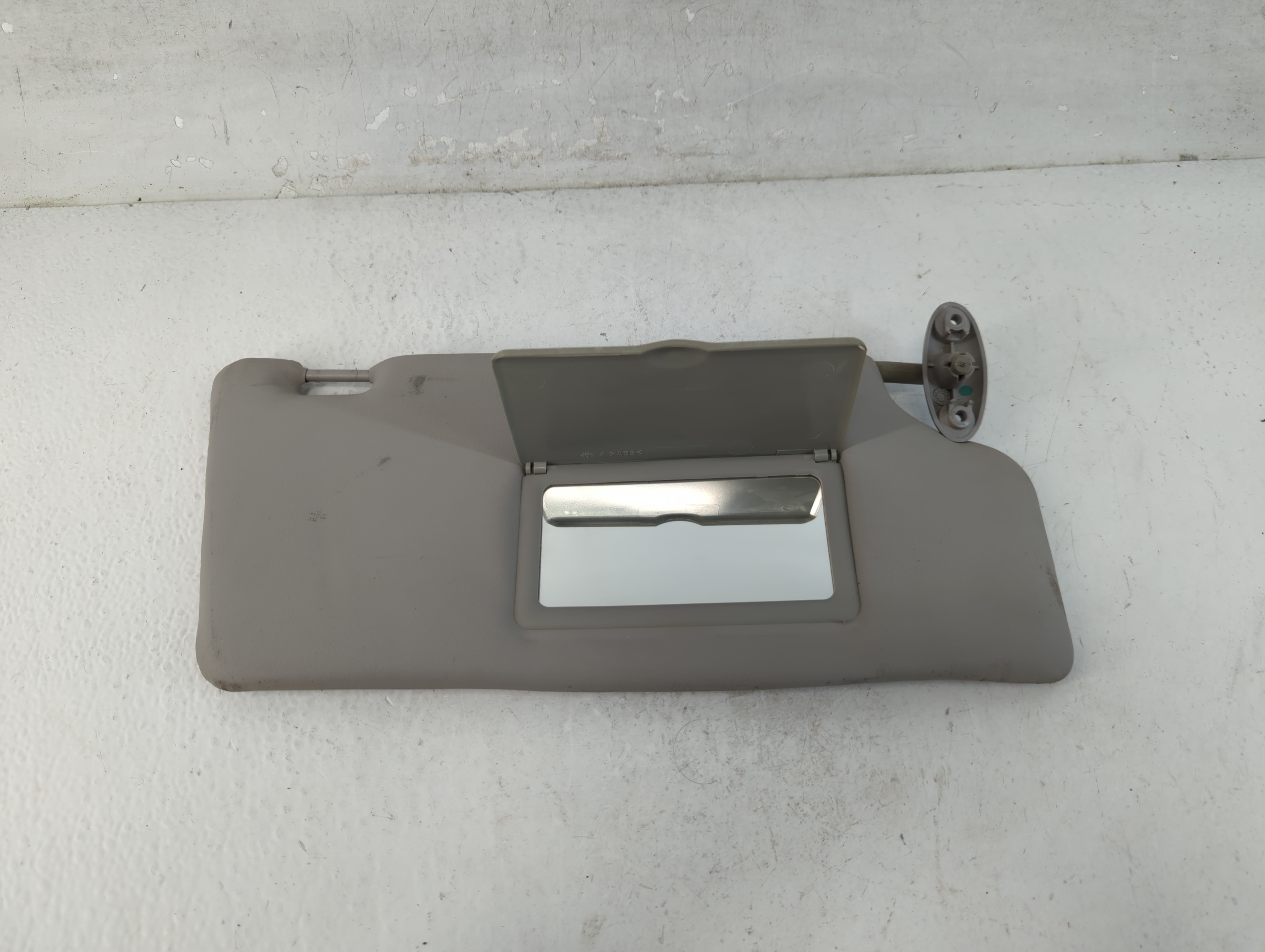 Picture of 2000-2004 Ford Focus Passenger Sun Visor Mirror Right Sunvisor Grey 939730