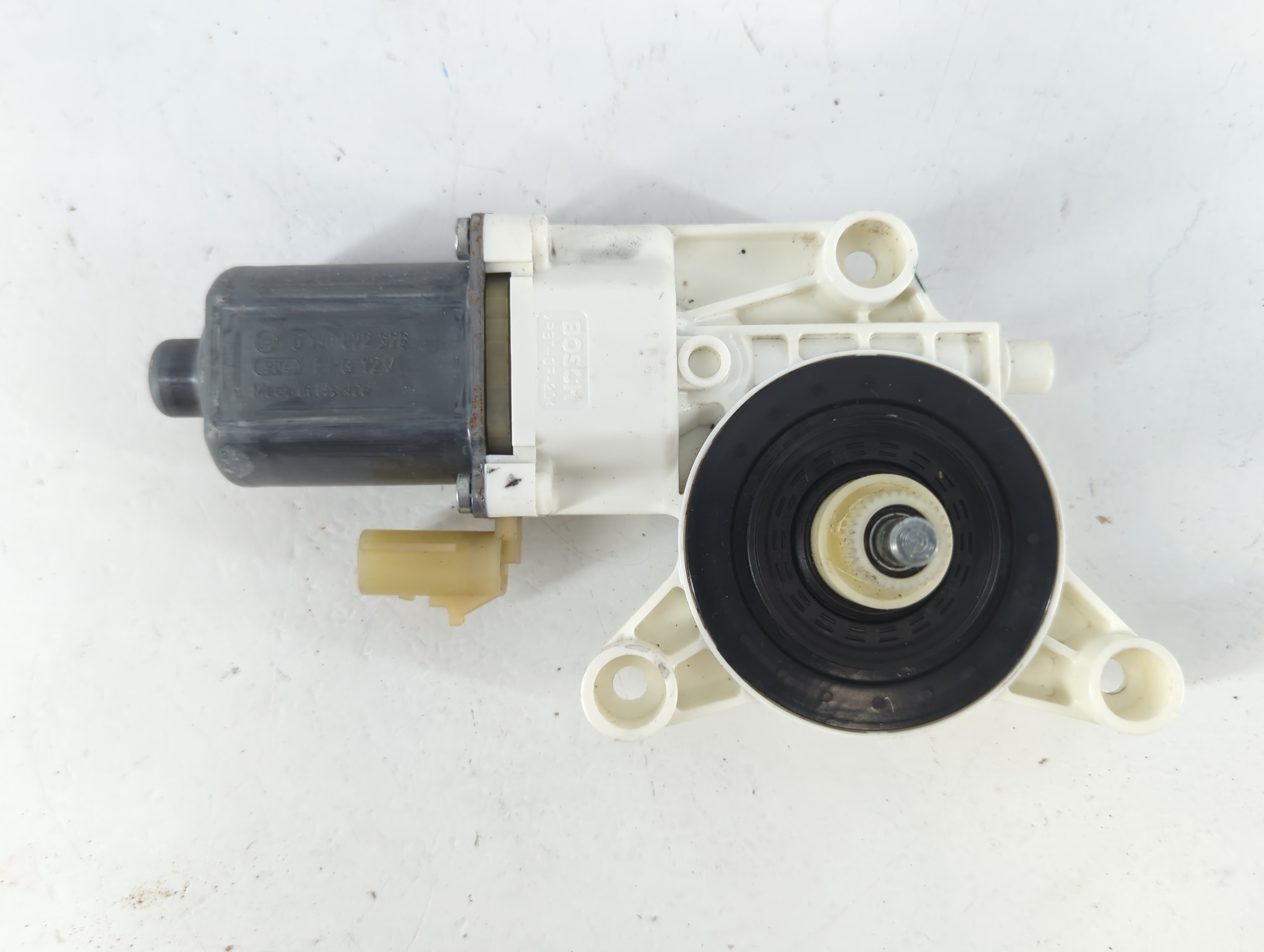 2011-2014 Chrysler 200 Driver Front Left Power Window Motor 939868 - Oemusedautoparts1.com