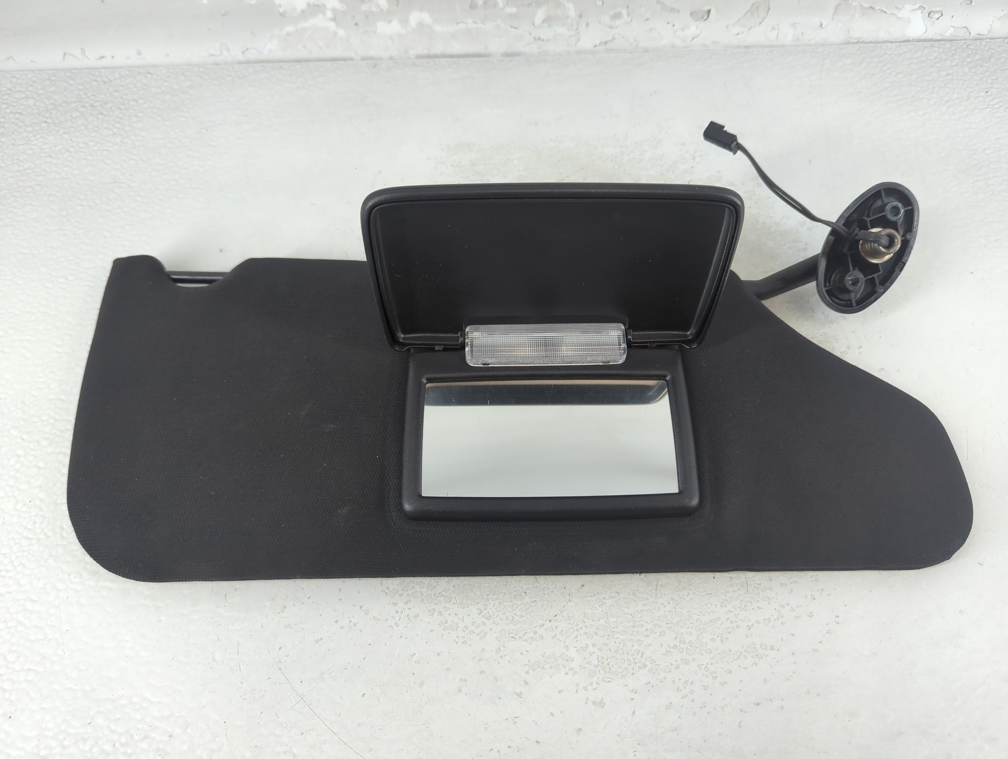 2011-2014 Chrysler 200 Passenger Sun Visor Mirror Right Sunvisor Black 939891 - Oemusedautoparts1.com