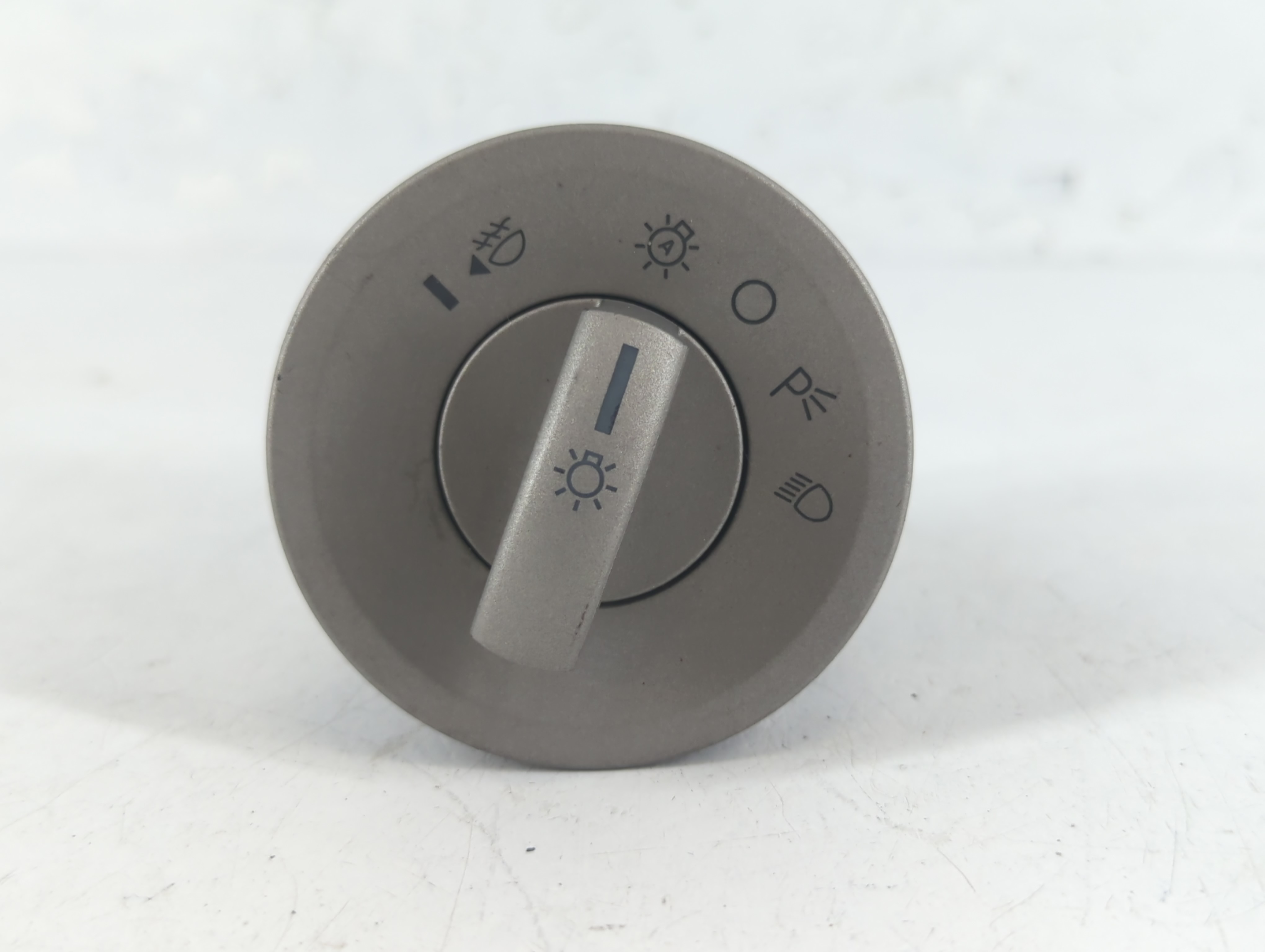 Lincoln Navigator Headlight Head Light Switch Lamp Control 940370 - Oemusedautoparts1.com