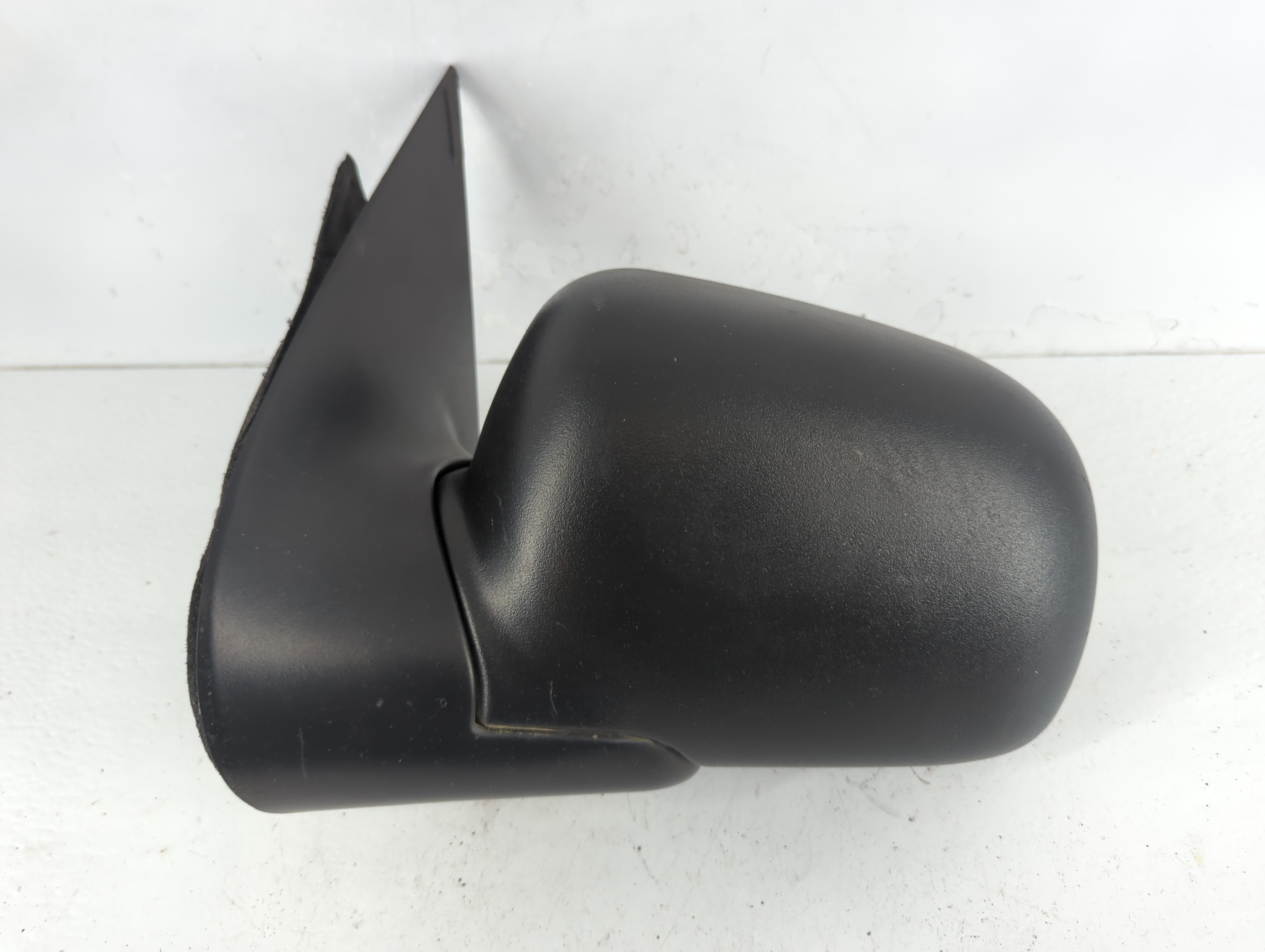 2002-2005 Mercury Mountaineer Driver Left Side View Manual Door Mirror 940407 - Oemusedautoparts1.com