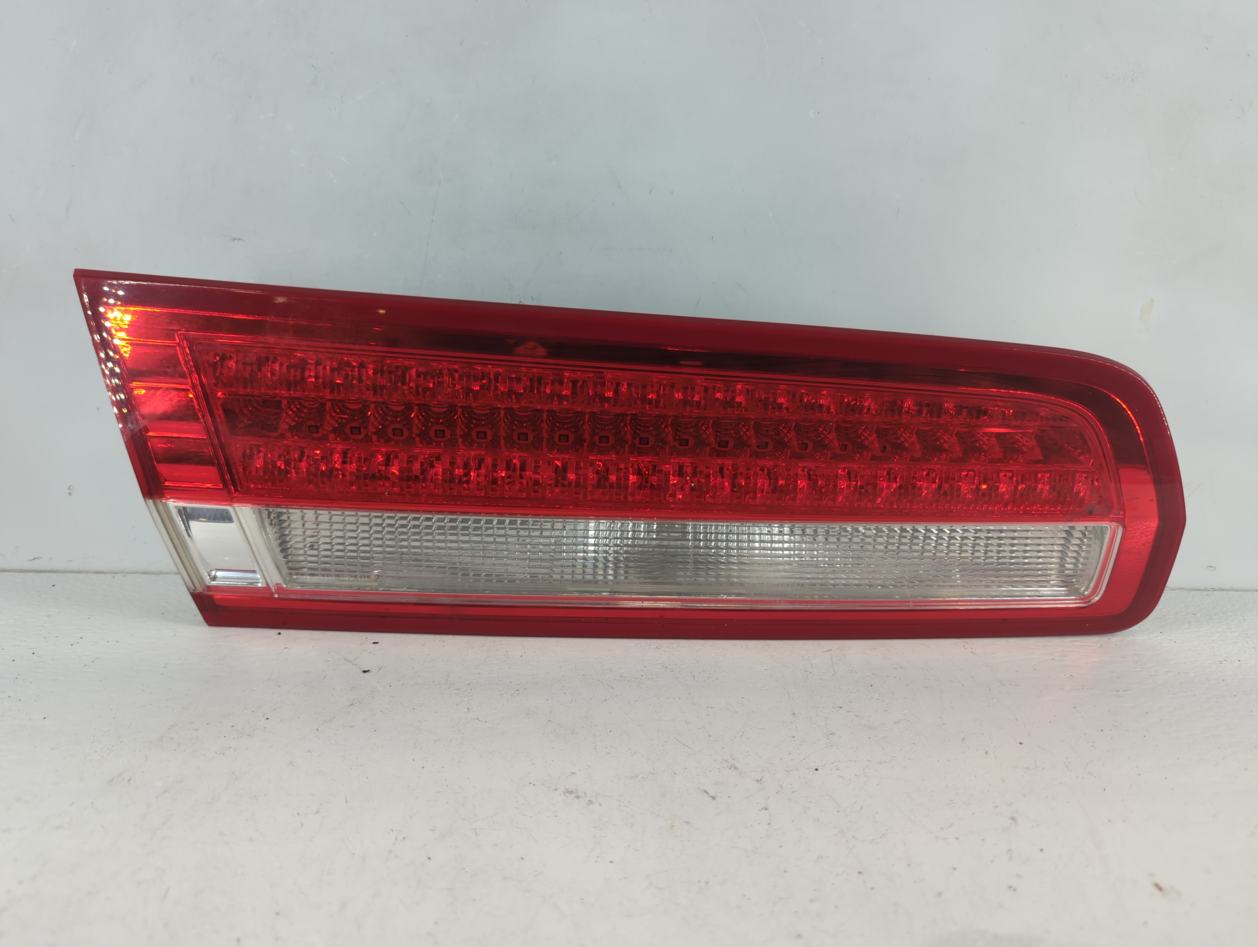 2010-2012 Lincoln Mkz Driver Left Side Tail Light Taillight Oem 940562 - Oemusedautoparts1.com