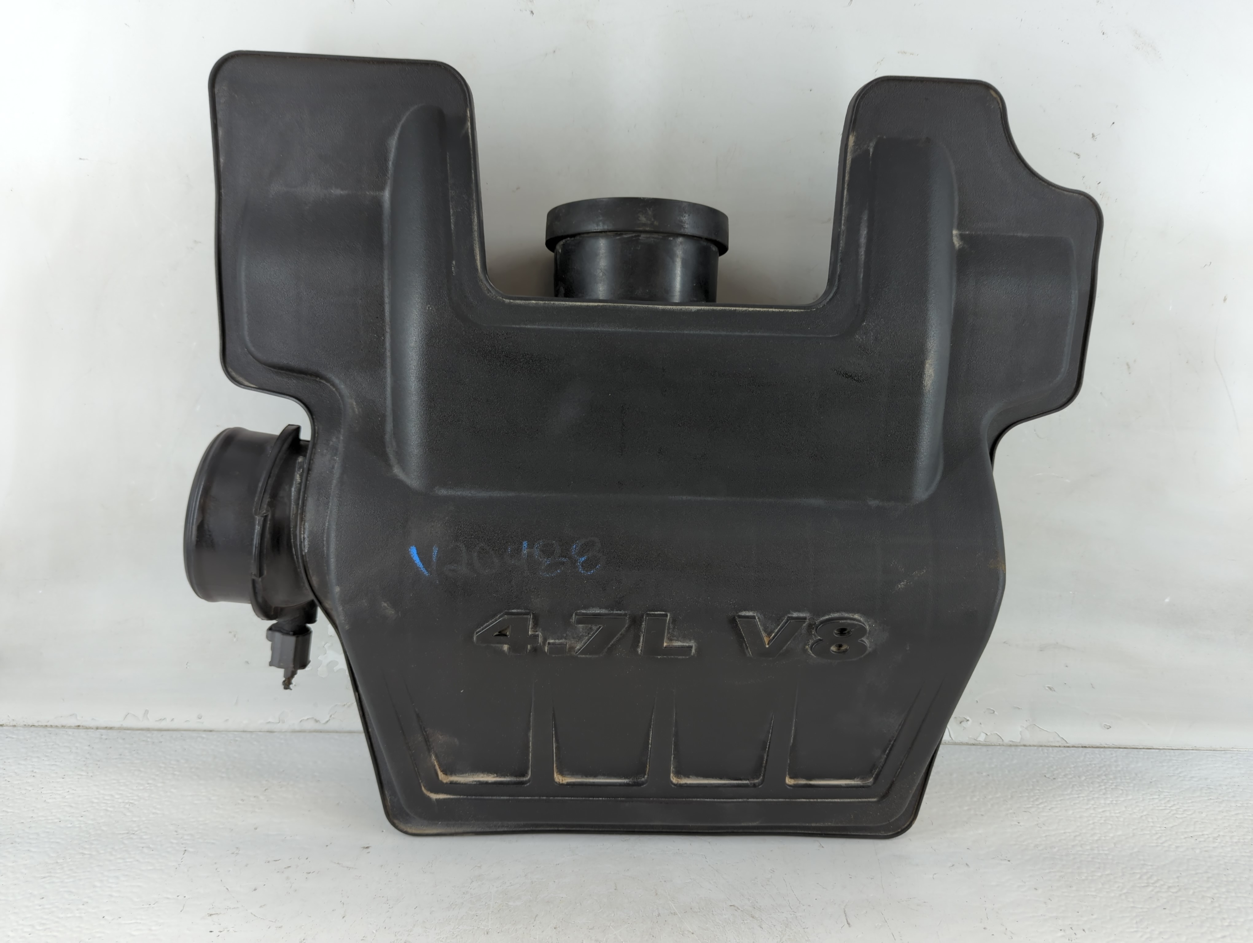Picture of 2012 Dodge Ram 1500 Engine Cover 940645