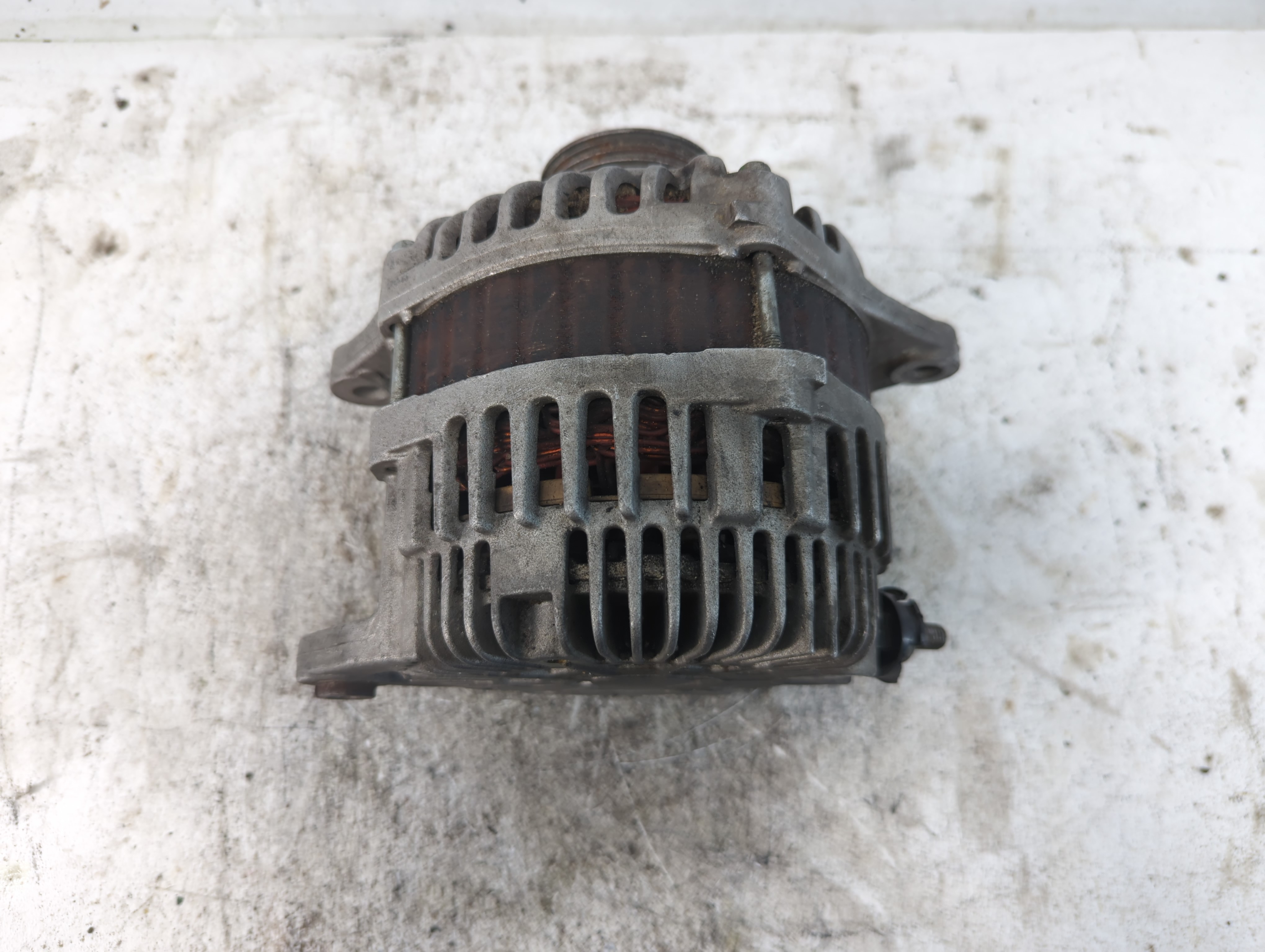 2008-2012 Ford Taurus Alternator Generator Charging Assembly Engine Oem 940668 - Oemusedautoparts1.com