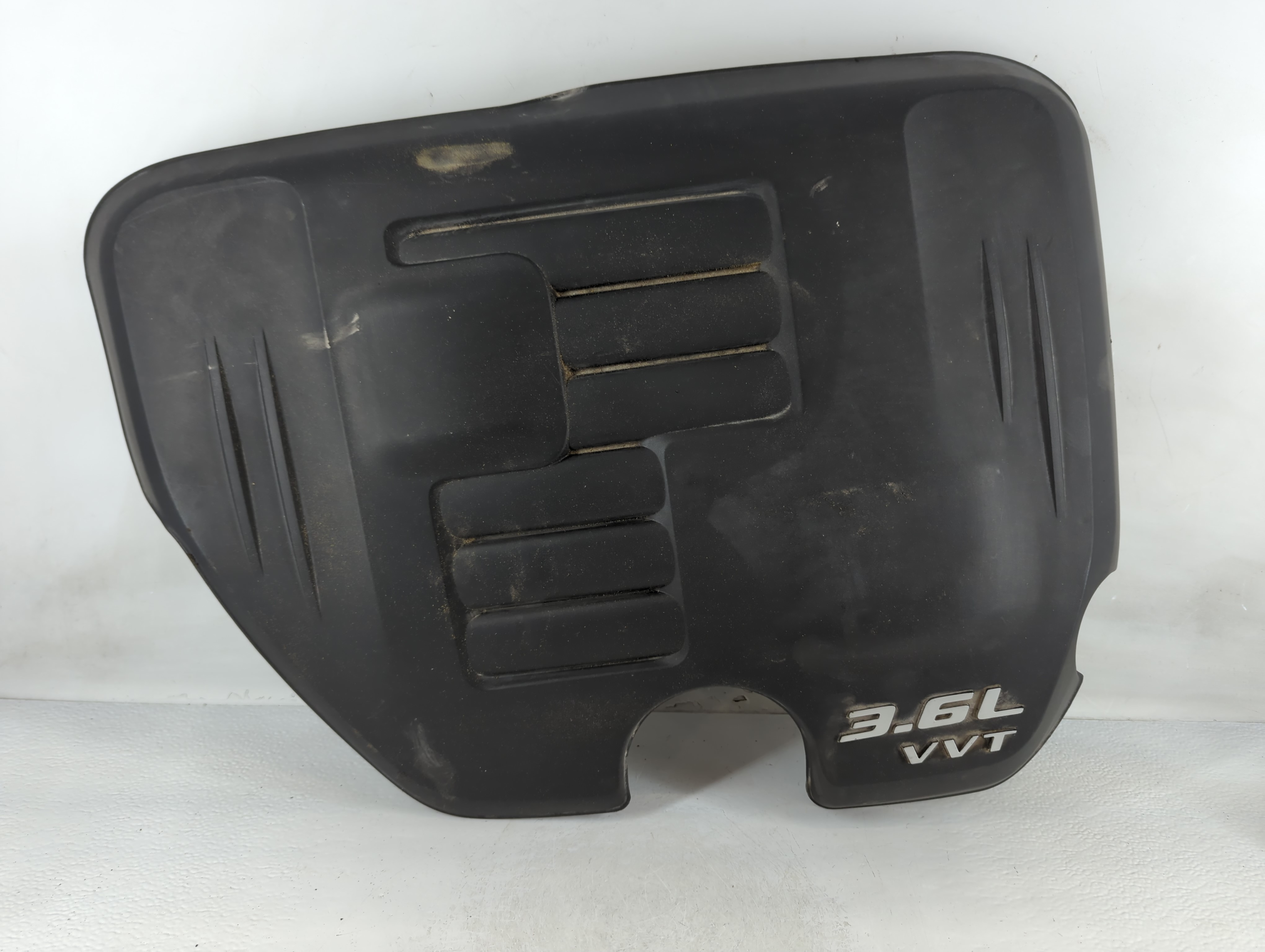 Picture of 2014 Dodge Charger Engine Cover 940686