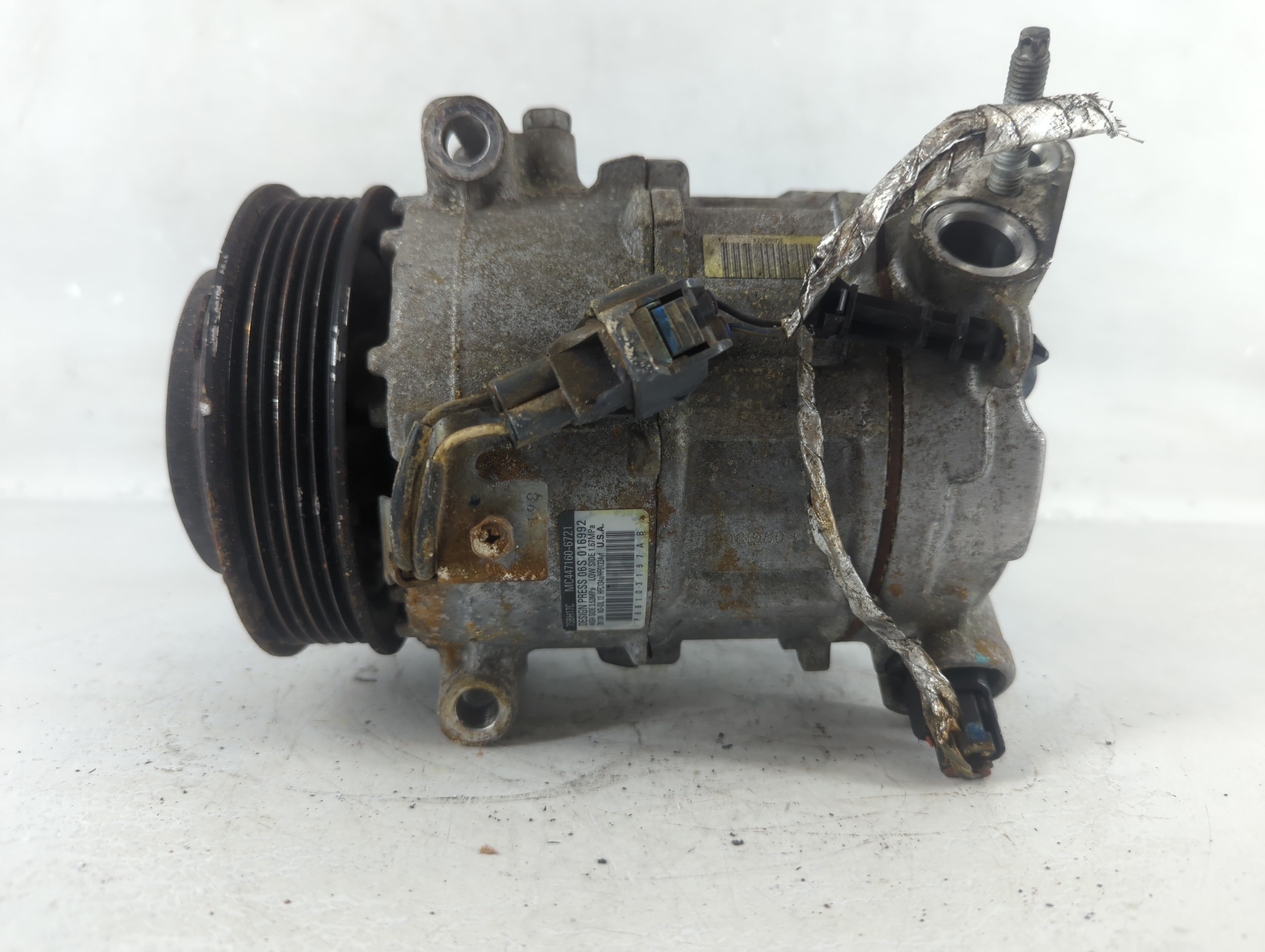 2015-2017 Chrysler 200 Air Conditioning A/c Ac Compressor Oem 940692 - Oemusedautoparts1.com