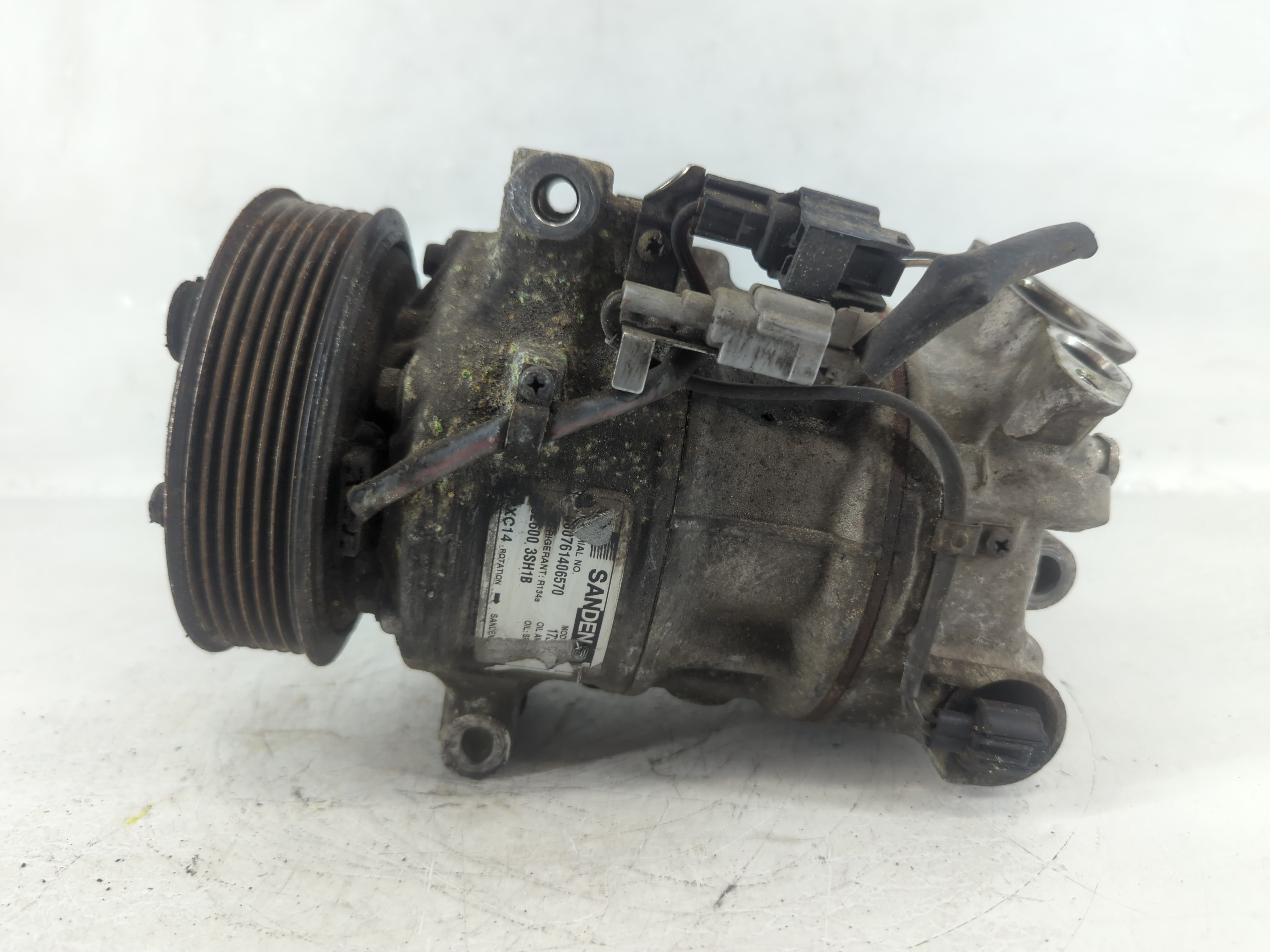 2013-2019 Nissan Sentra Air Conditioning A/c Ac Compressor Oem 940696 - Oemusedautoparts1.com