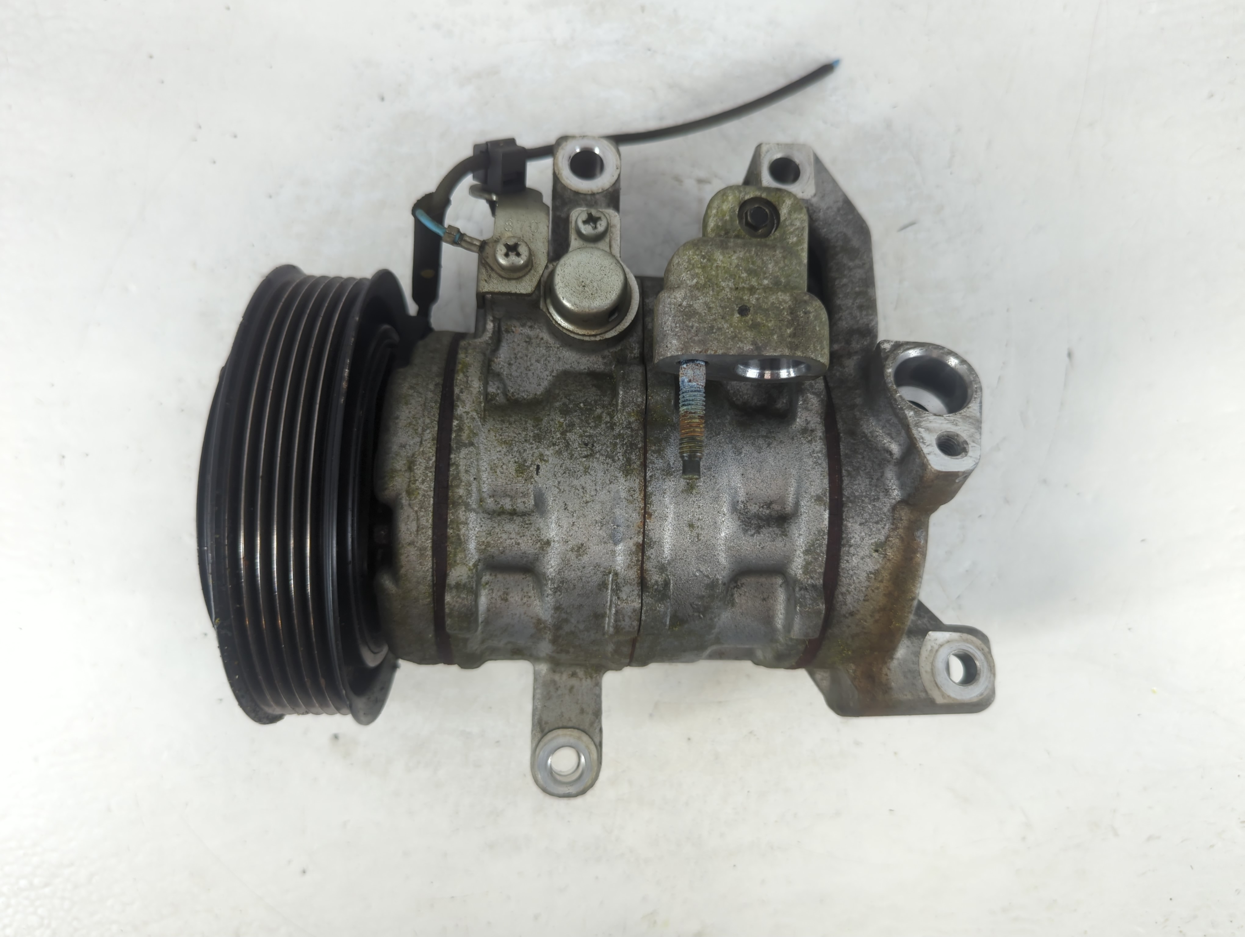 Picture of 2016-2018 Honda Hr-v Air Conditioning A/c Ac Compressor Oem 940697
