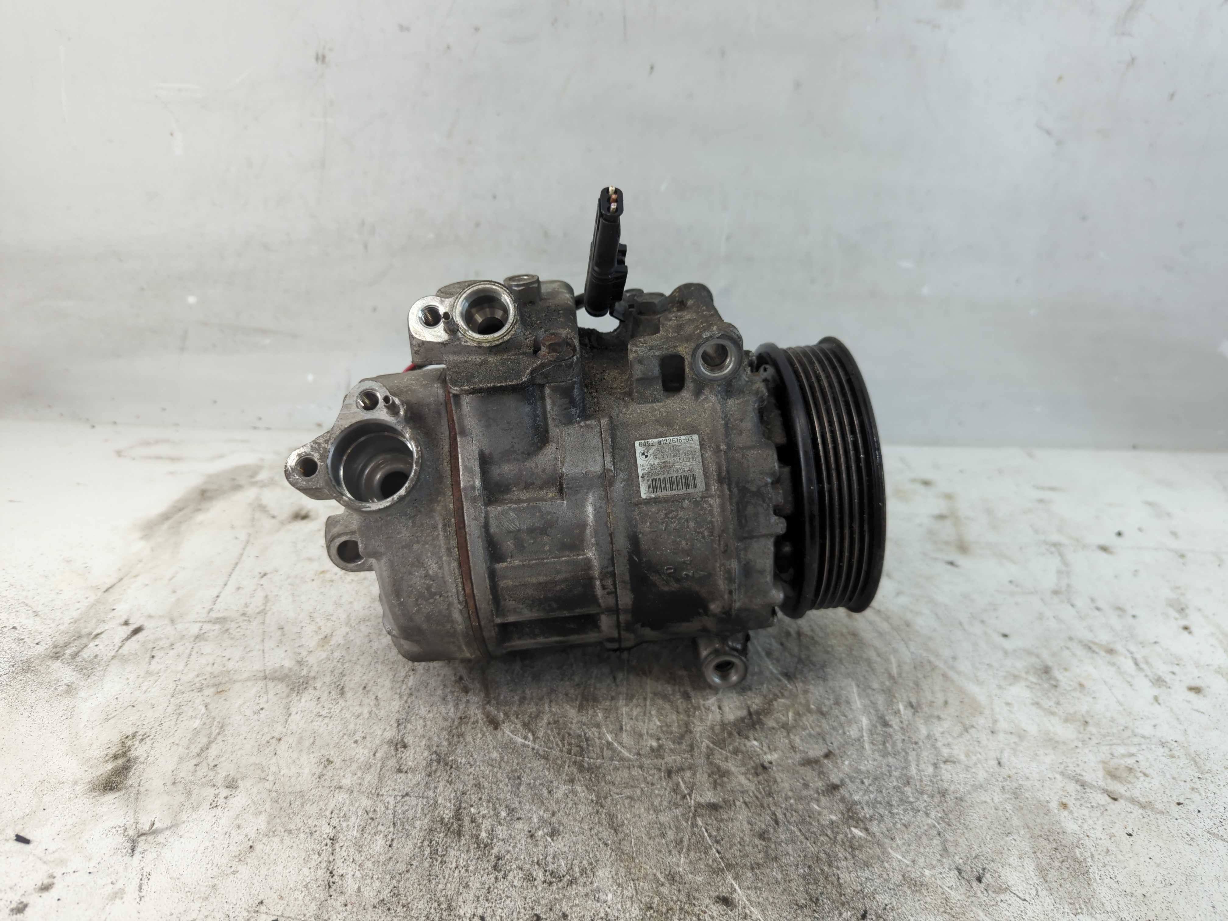 Picture of 2011-2013 Bmw 328i Air Conditioning A/c Ac Compressor Oem 940723