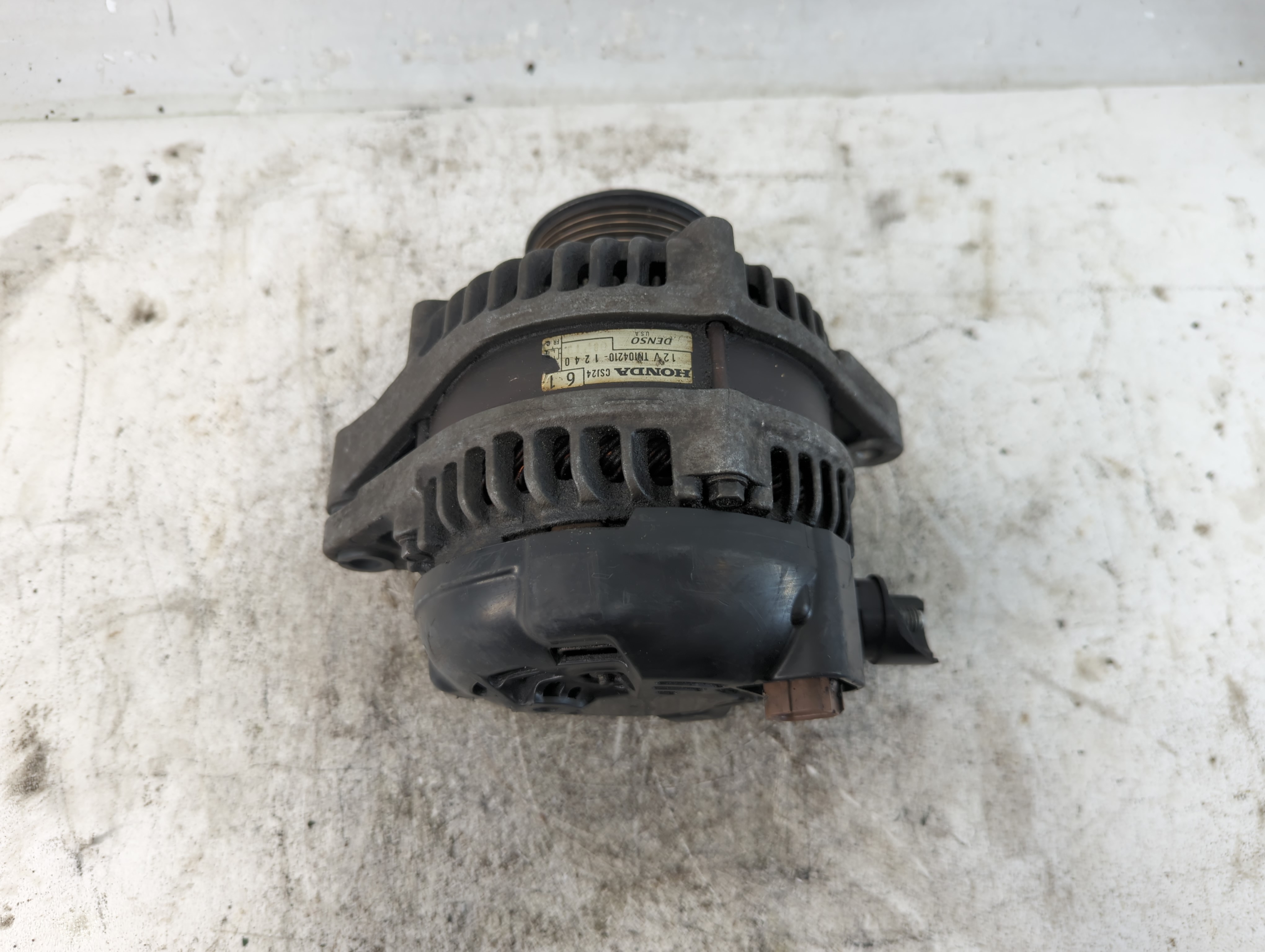 Picture of 2013 Nissan Pathfinder Alternator Generator Charging Assembly Engine Oem 940734