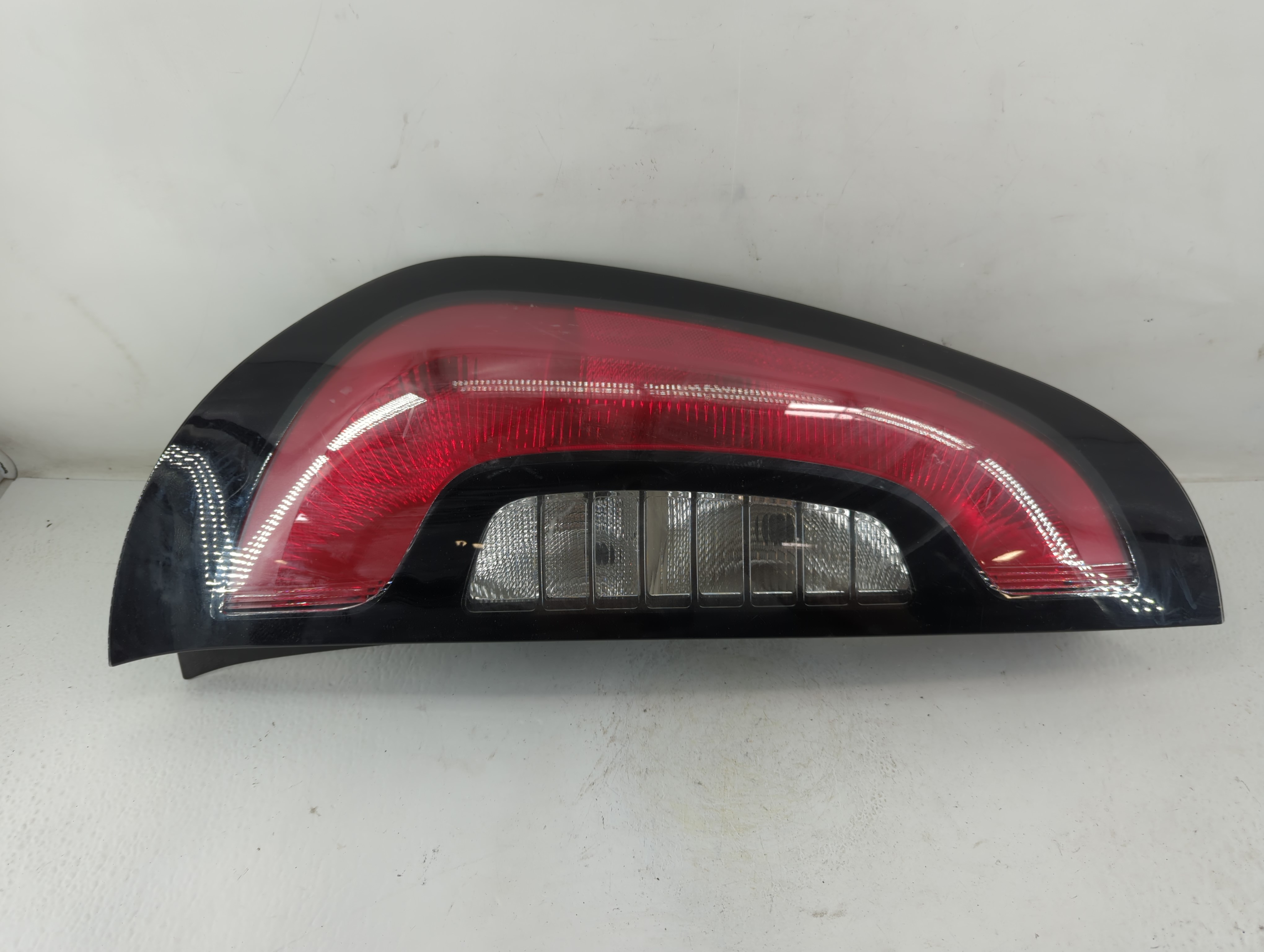 2014-2019 Kia Soul Driver Left Side Tail Light Taillight Oem 941120 - Oemusedautoparts1.com