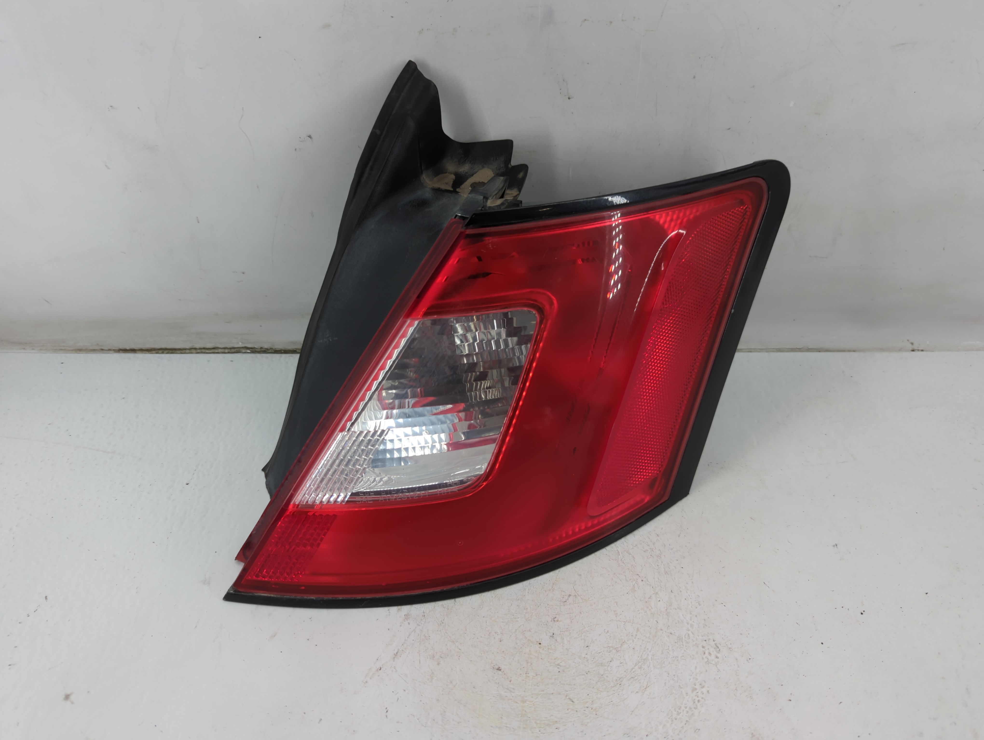 2010-2012 Ford Taurus Passenger Right Side Tail Light Taillight Oem 941152 - Oemusedautoparts1.com