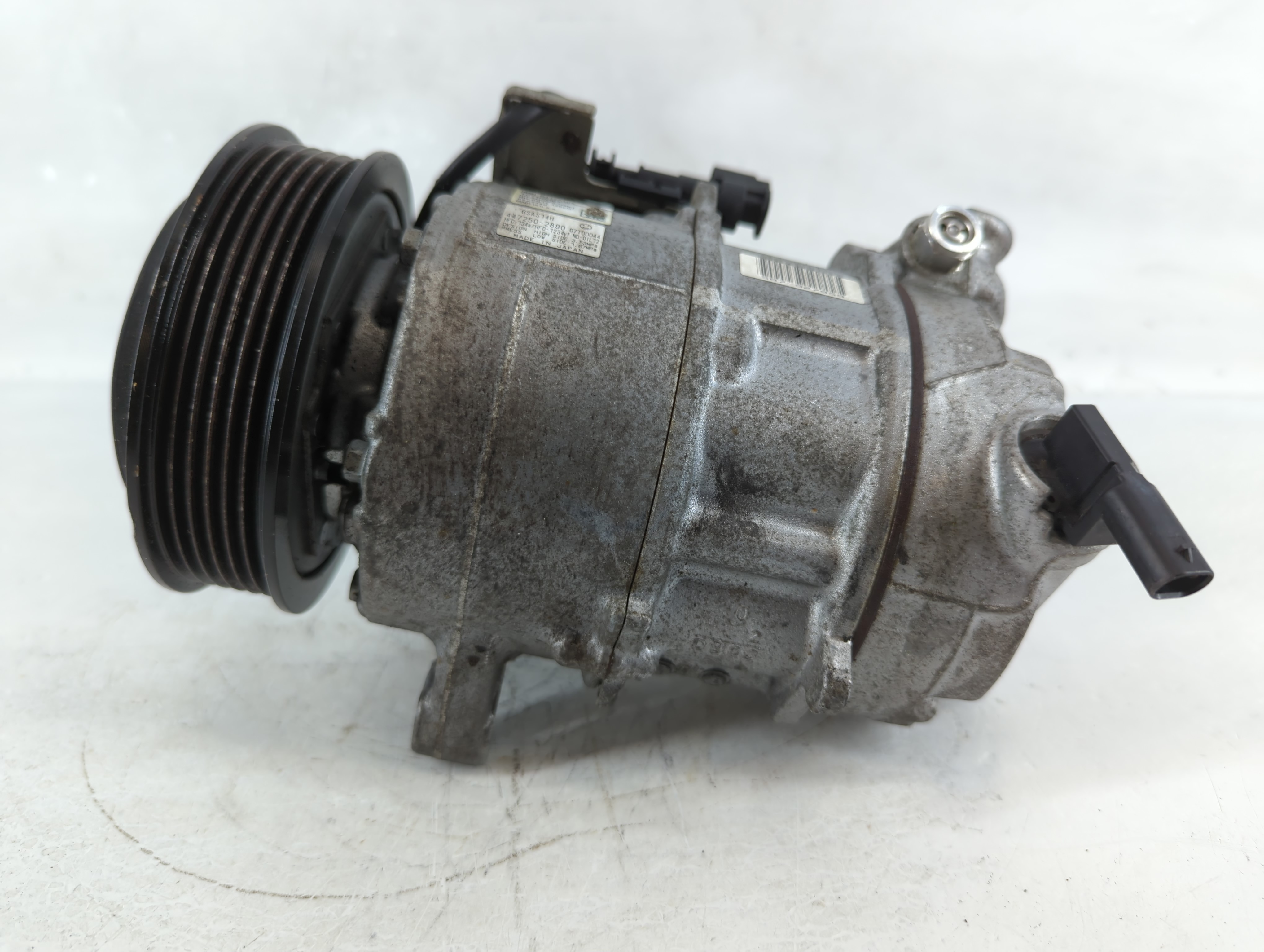 2017-2017 Chevrolet Camaro Air Conditioning A/c Ac Compressor Oem 941527 - Oemusedautoparts1.com