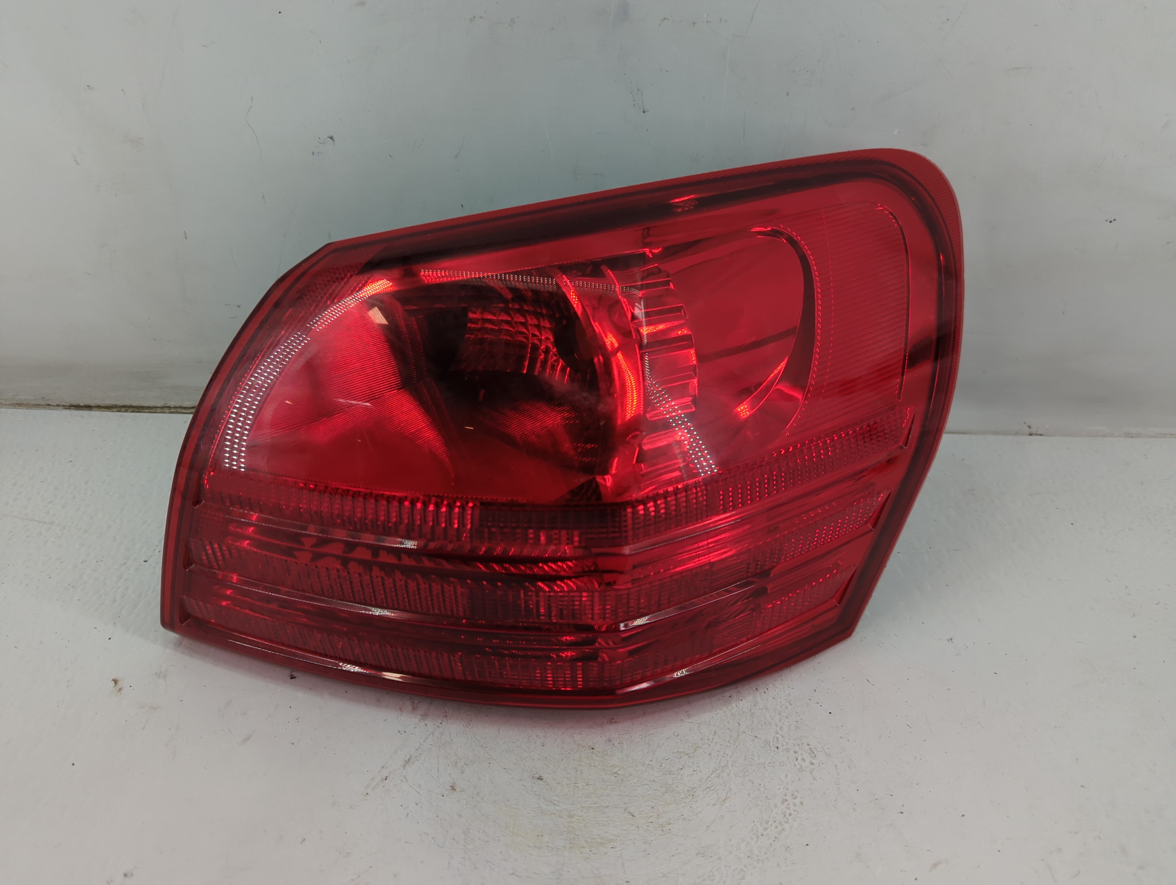 2008-2015 Nissan Rogue Passenger Right Side Tail Light Taillight Oem 941533 - Oemusedautoparts1.com