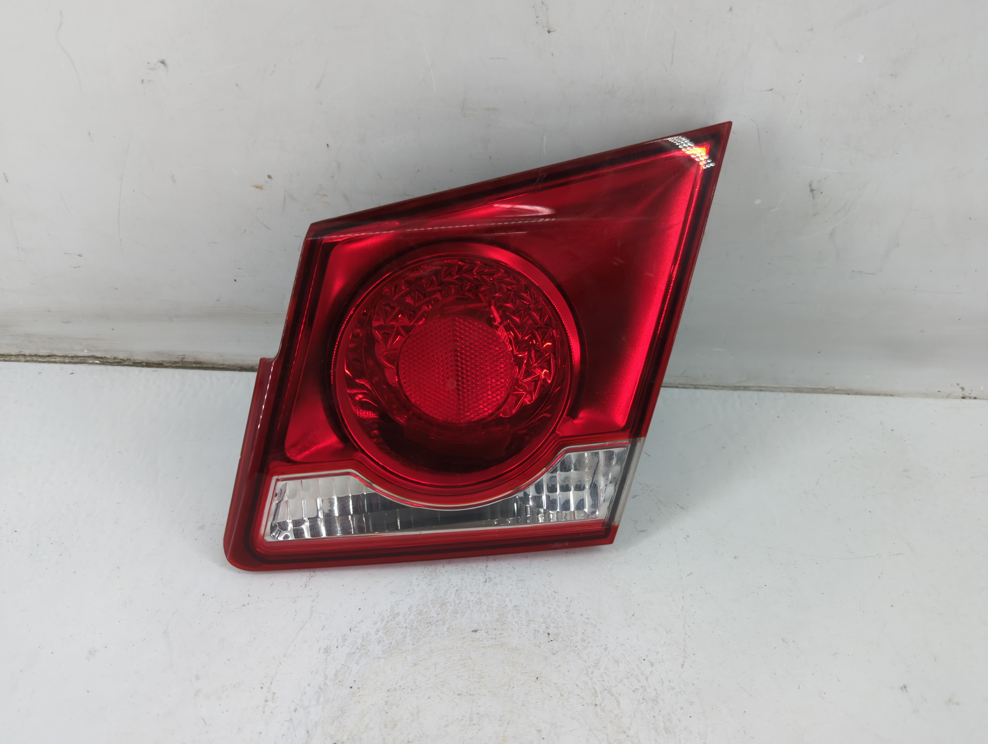 2011-2016 Chevrolet Cruze Driver Left Side Tail Light Taillight Oem 941542 - Oemusedautoparts1.com