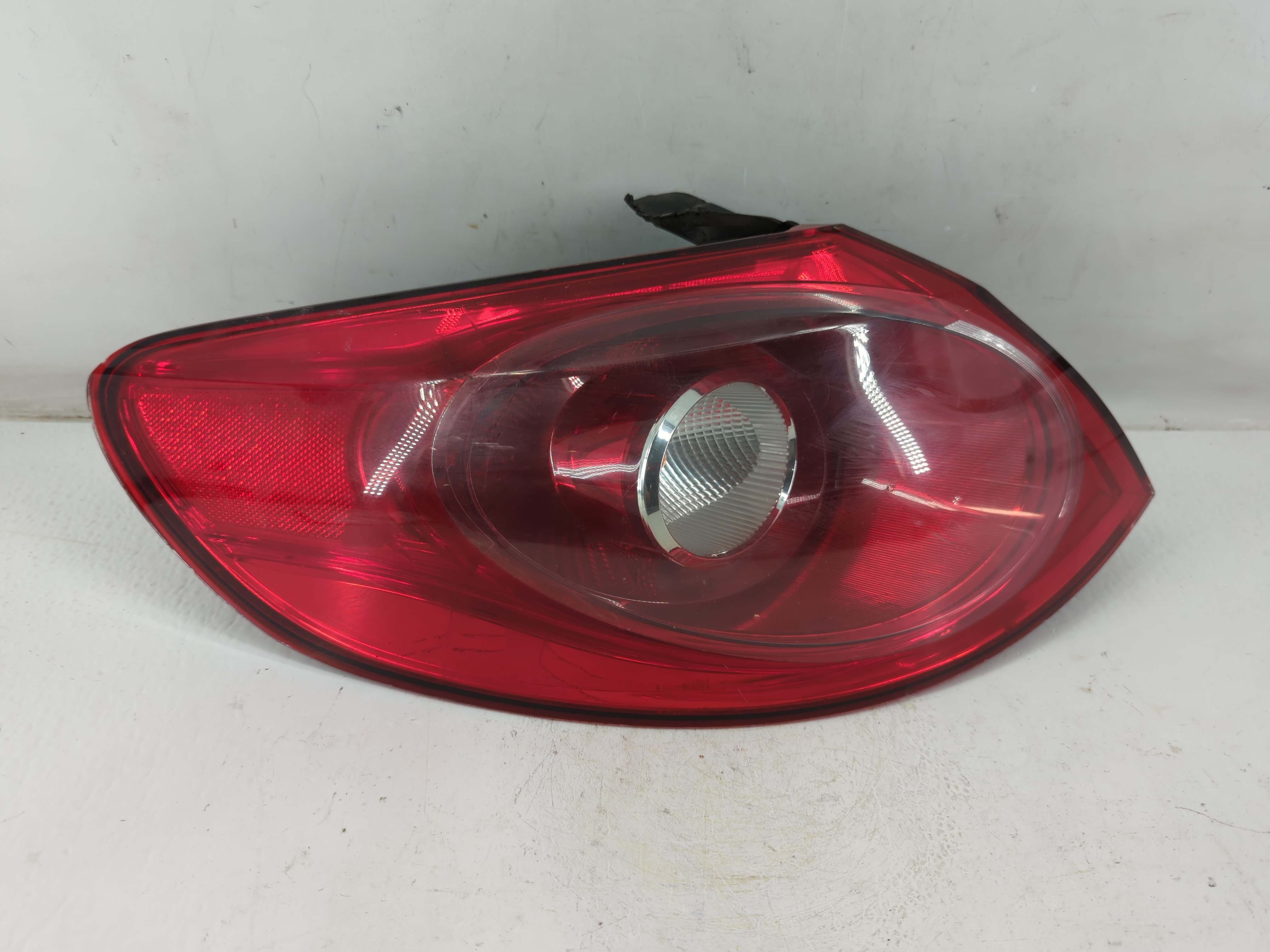 2009-2012 Volkswagen Cc Driver Left Side Tail Light Taillight Oem 941595 - Oemusedautoparts1.com