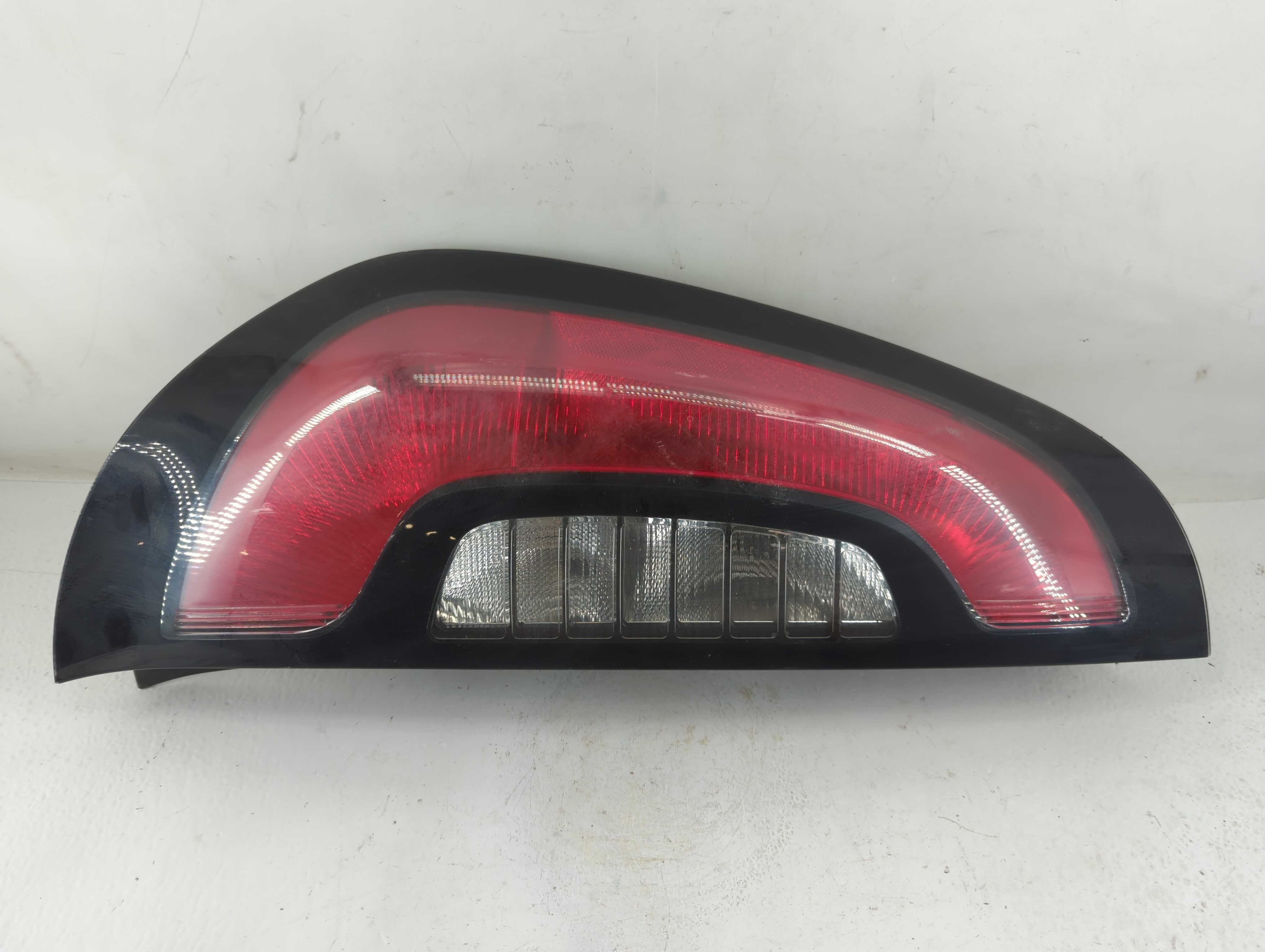 2014-2019 Kia Soul Driver Left Side Tail Light Taillight Oem 941598 - Oemusedautoparts1.com