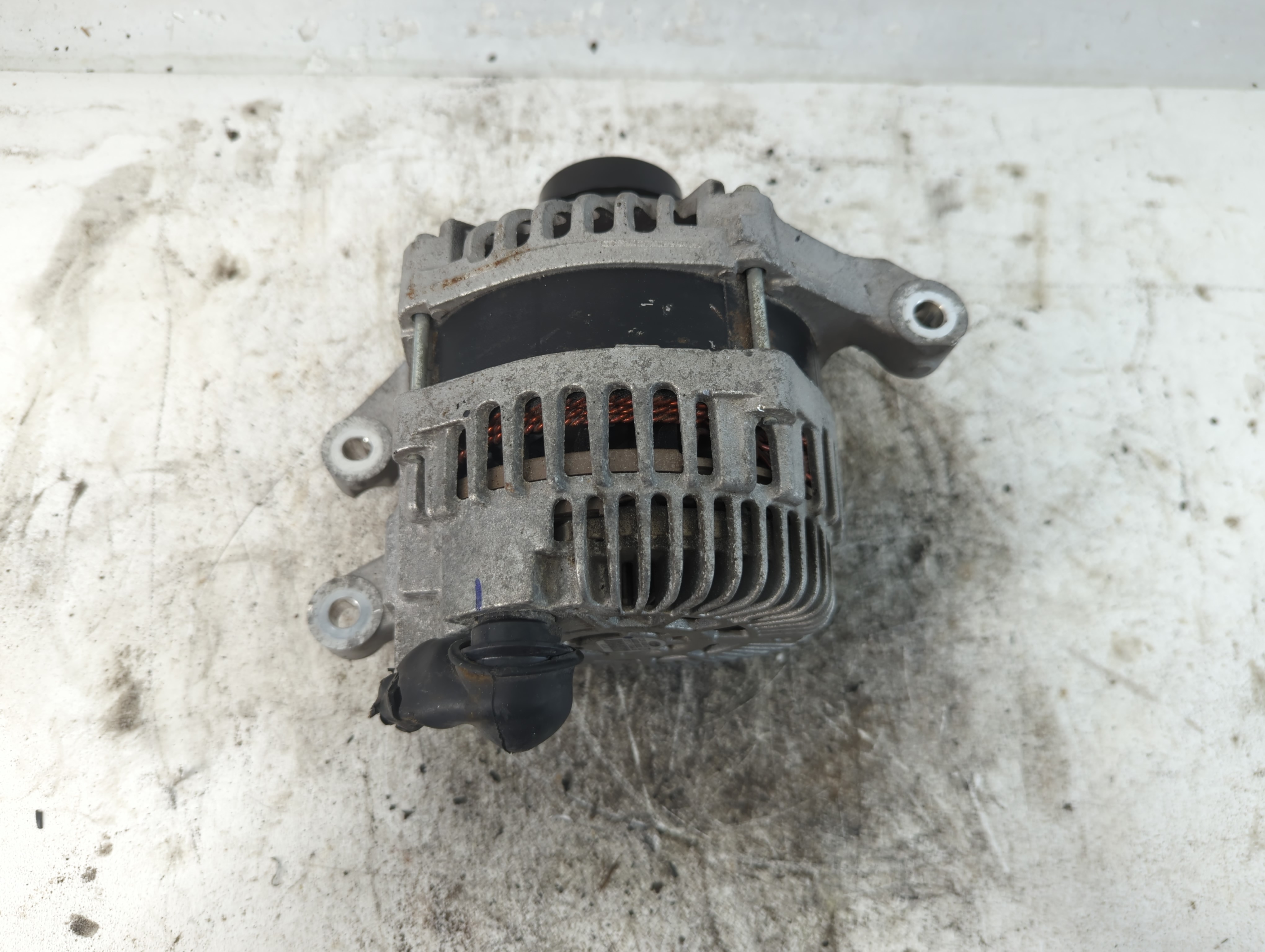 2013-2019 Ford Escape Alternator Generator Charging Assembly Engine Oem 941689 - Oemusedautoparts1.com