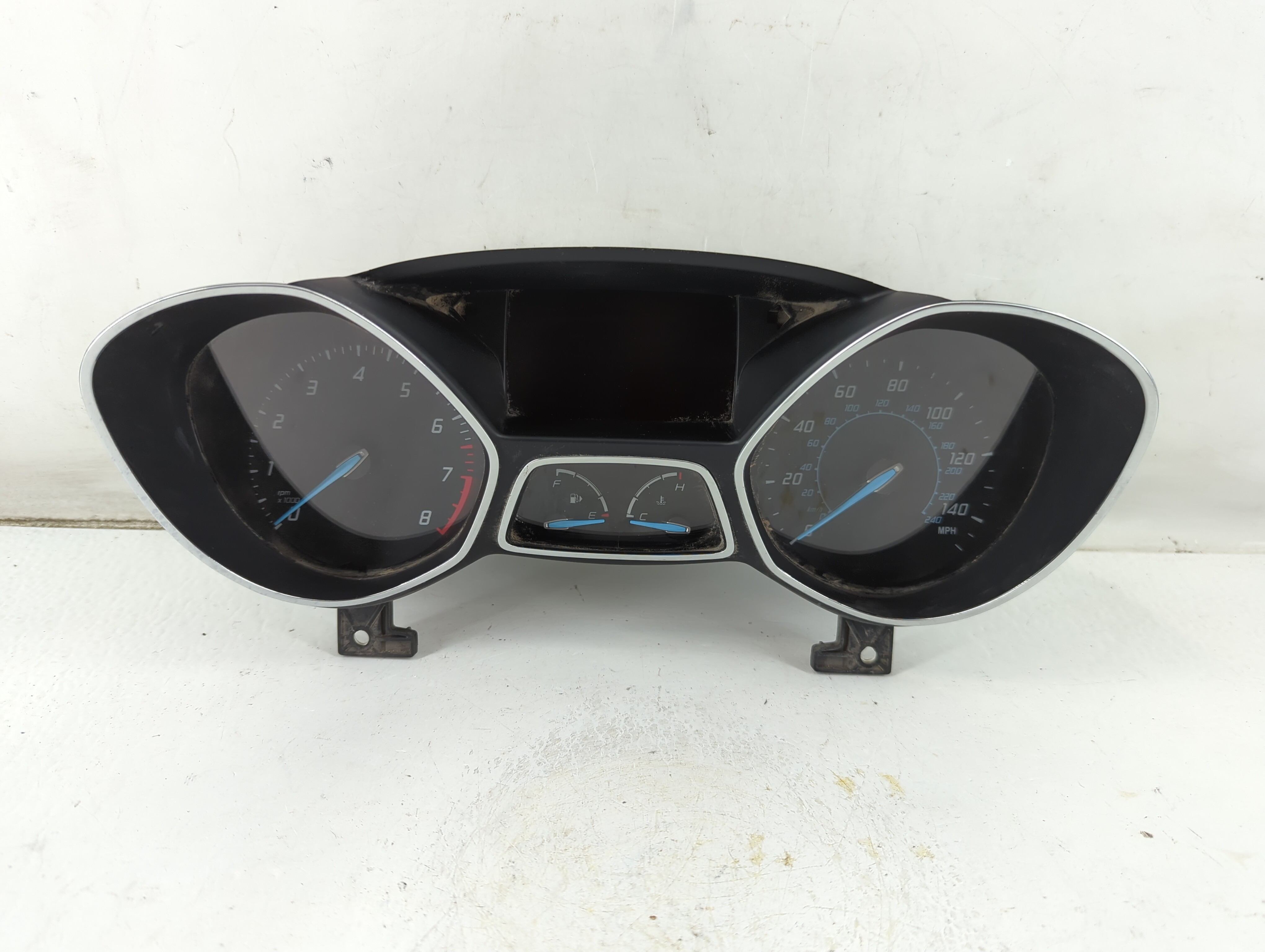 2013-2013 Ford Escape Speedometer Instrument Cluster Gauges Cl8f-10849-b 942602 - Oemusedautoparts1.com