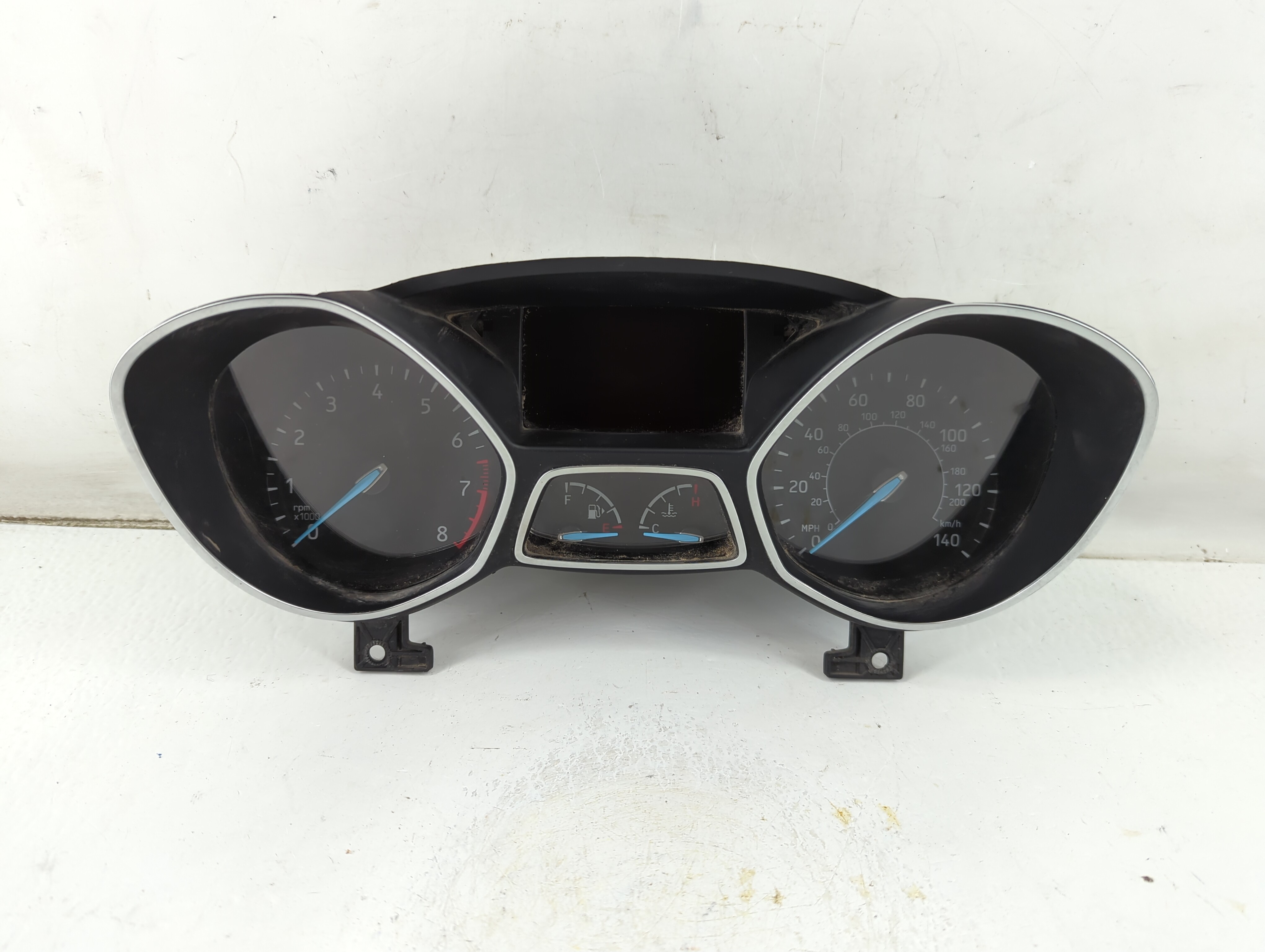 2017-2017 Ford Escape Speedometer Instrument Cluster Gauges Gj5t-10849-fl 942604 - Oemusedautoparts1.com