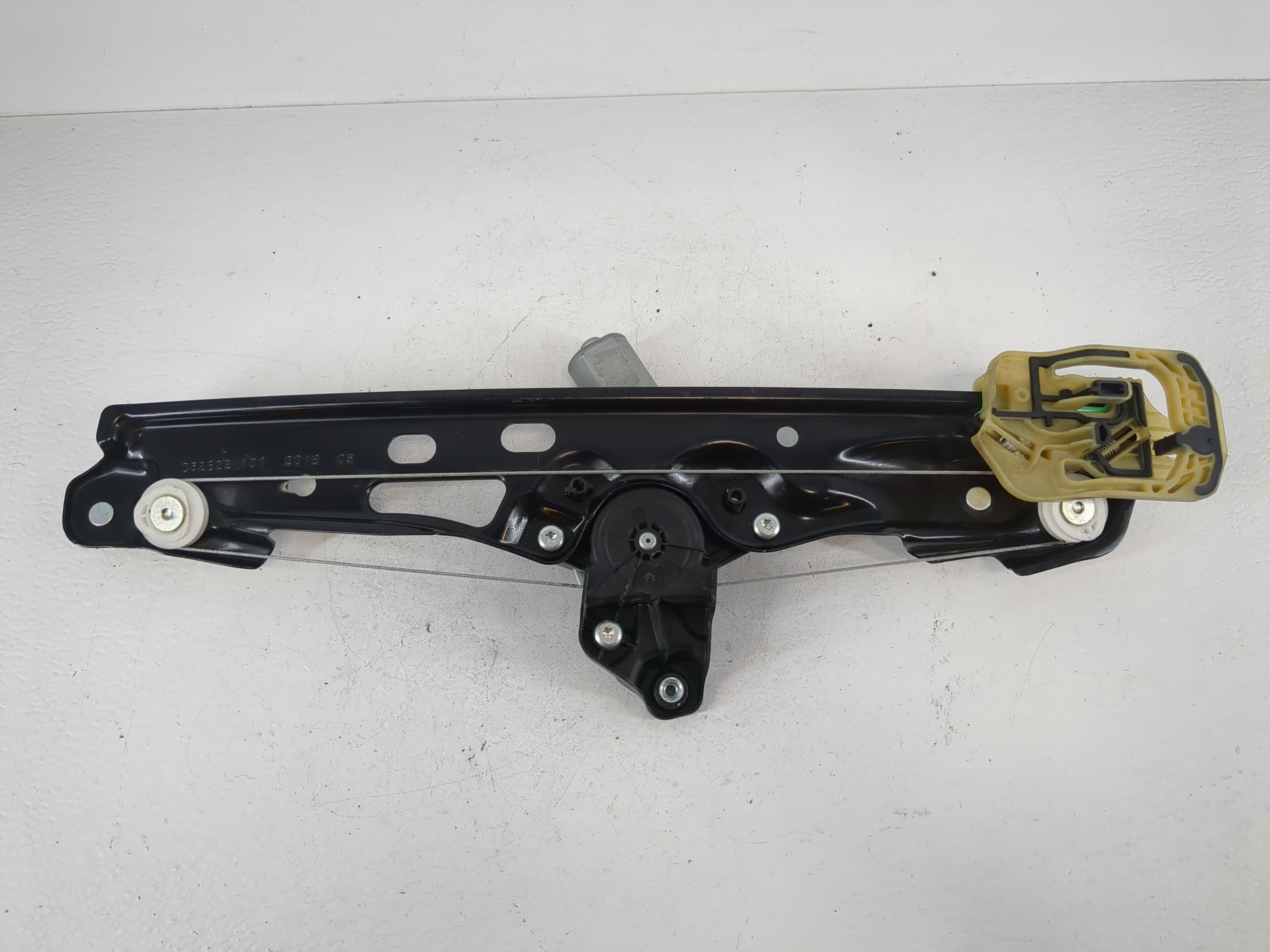 2016-2019 Chevrolet Cruze Window Regulator Right Passenger Rear 943601 - Oemusedautoparts1.com
