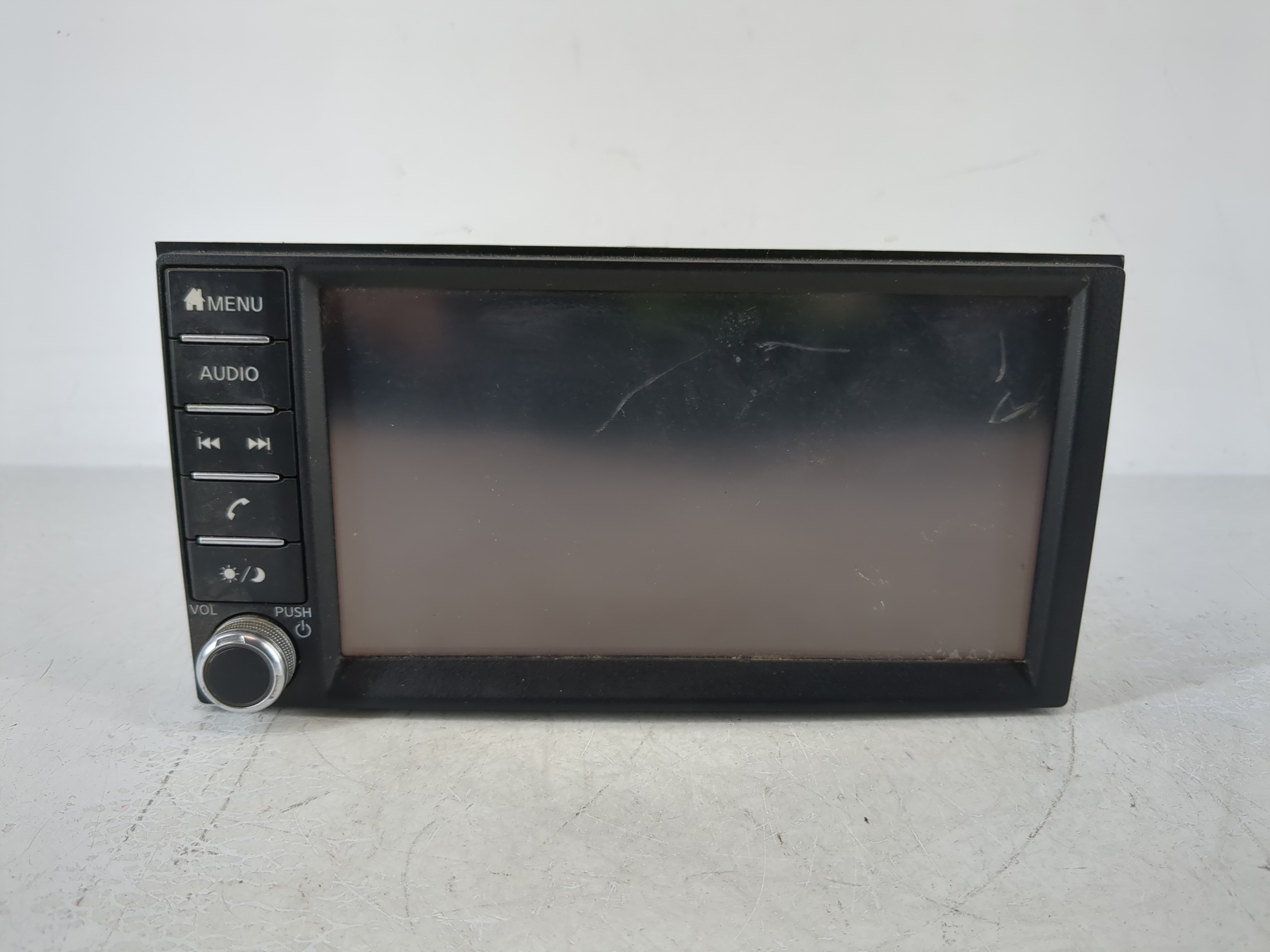 Picture of 2018-2019 Nissan Sentra Am Fm Cd Player Radio Receiver 947413