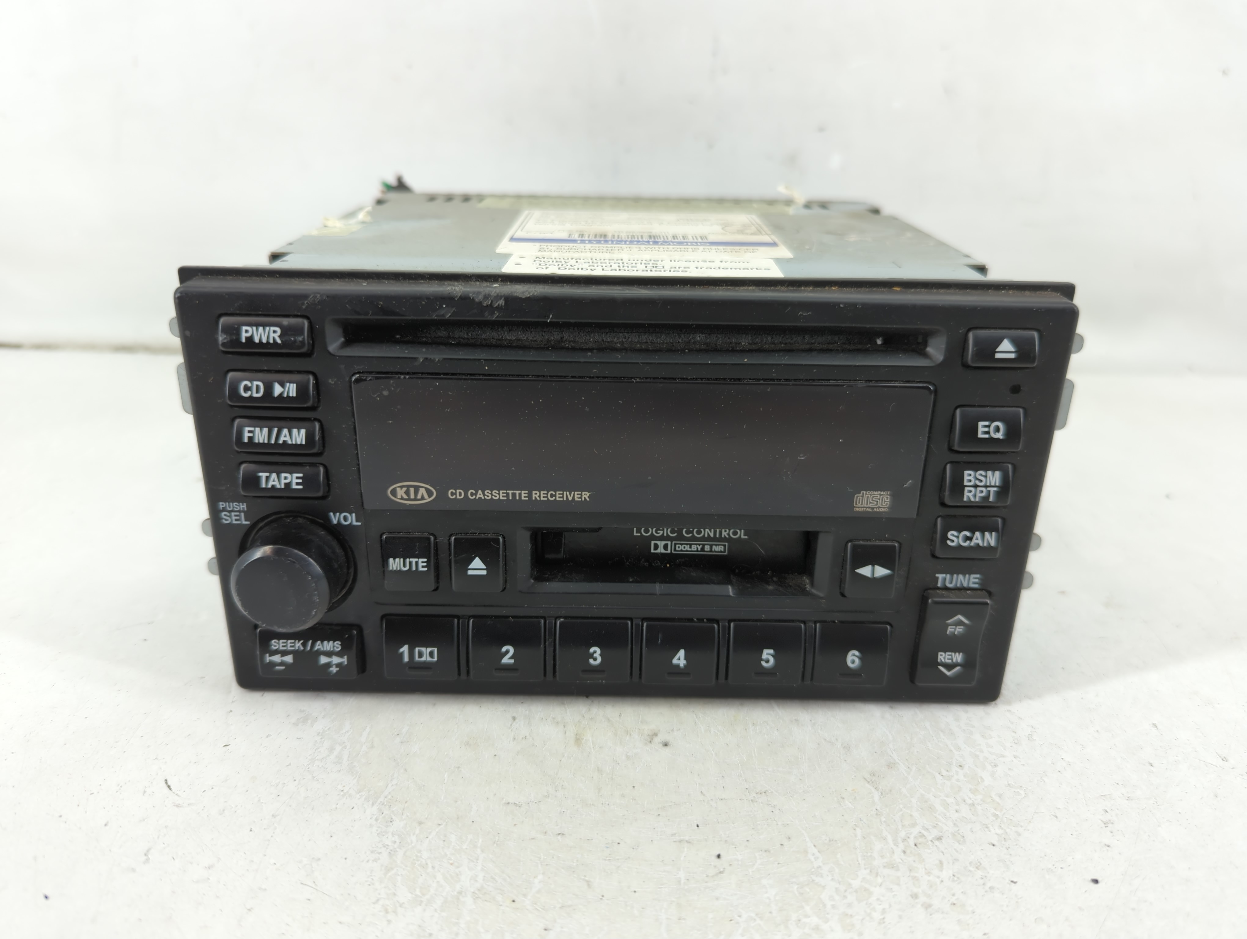 2003-2005 Kia Sedona Am Fm Cd Player Radio Receiver 947742 - Oemusedautoparts1.com