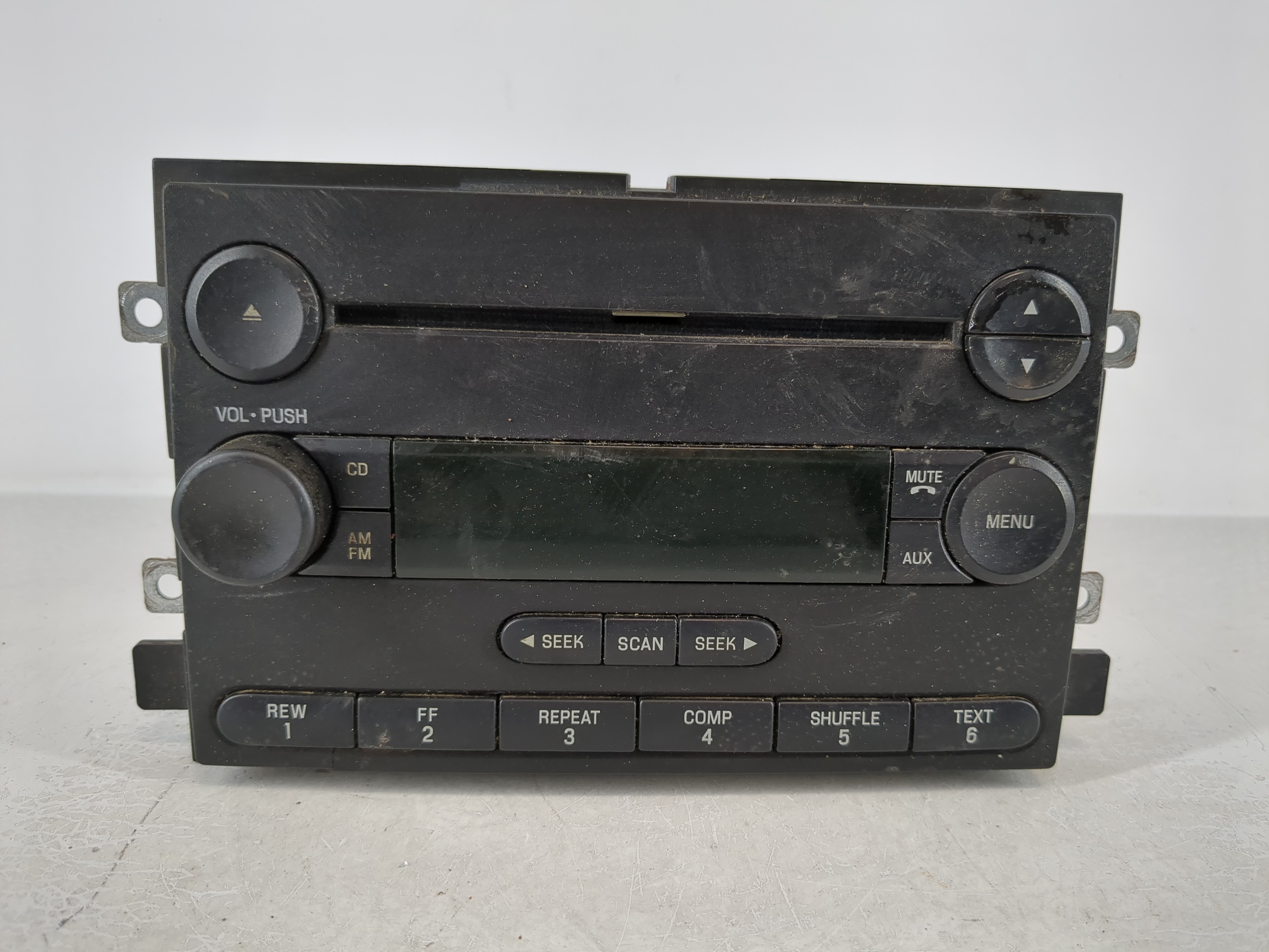 Picture of 2005-2006 Ford F-150 Am Fm Cd Player Radio Receiver 948096