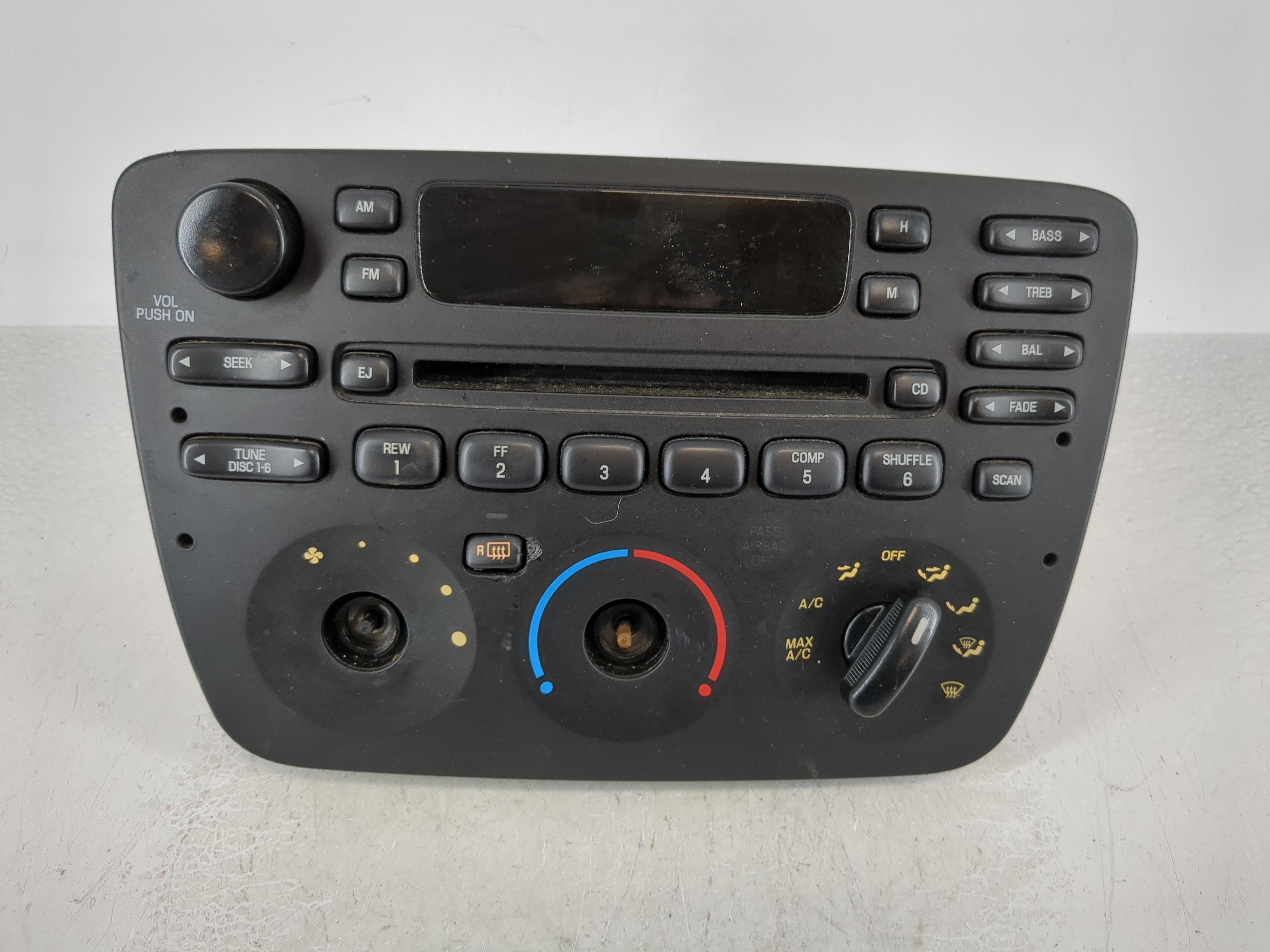 Picture of 2000-2007 Ford Taurus Am Fm Cd Player Radio Receiver 948437
