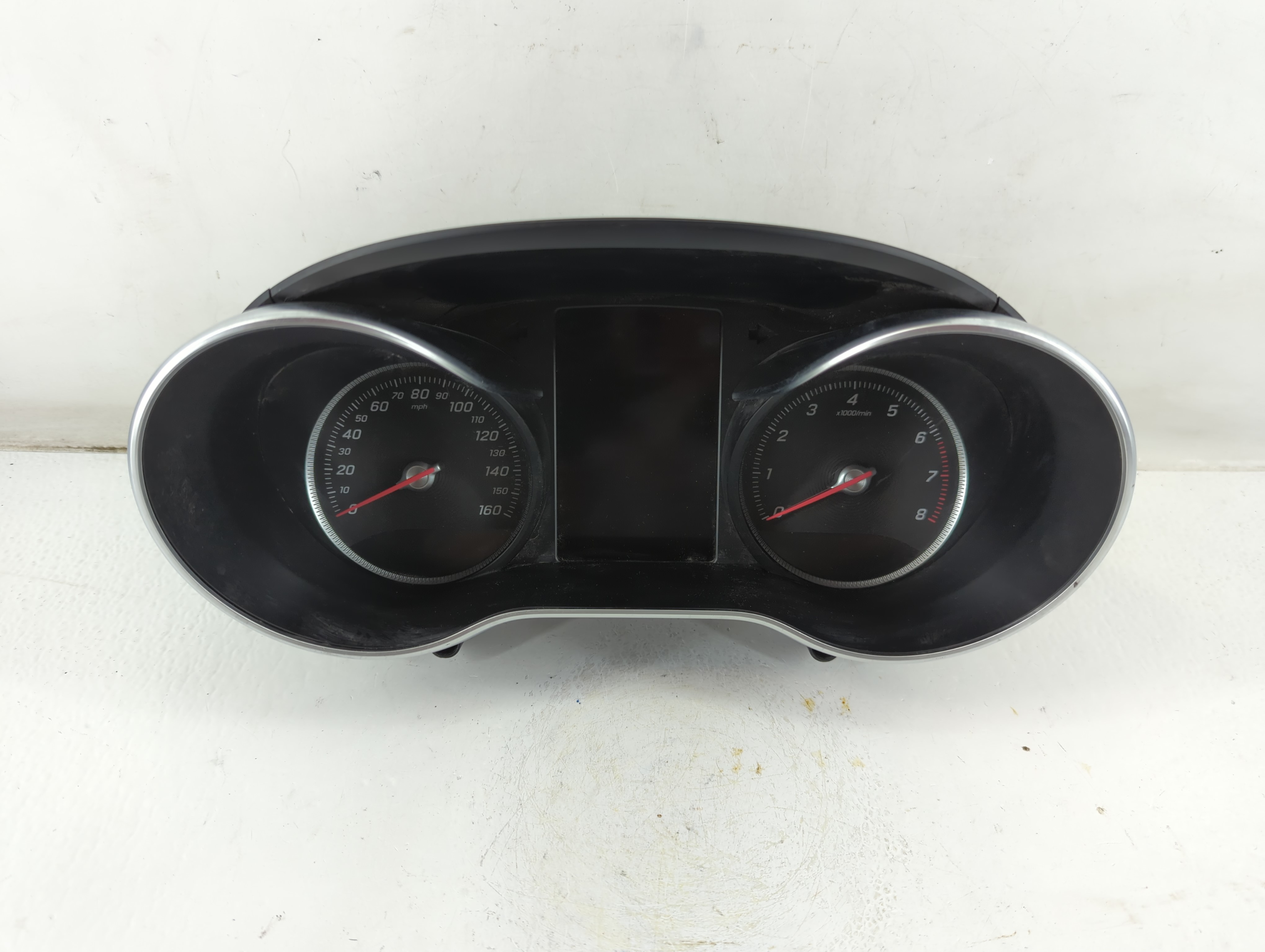 2016-2016 Mercedes-benz C300 Speedometer Instrument Cluster Gauges 952589 - Oemusedautoparts1.com