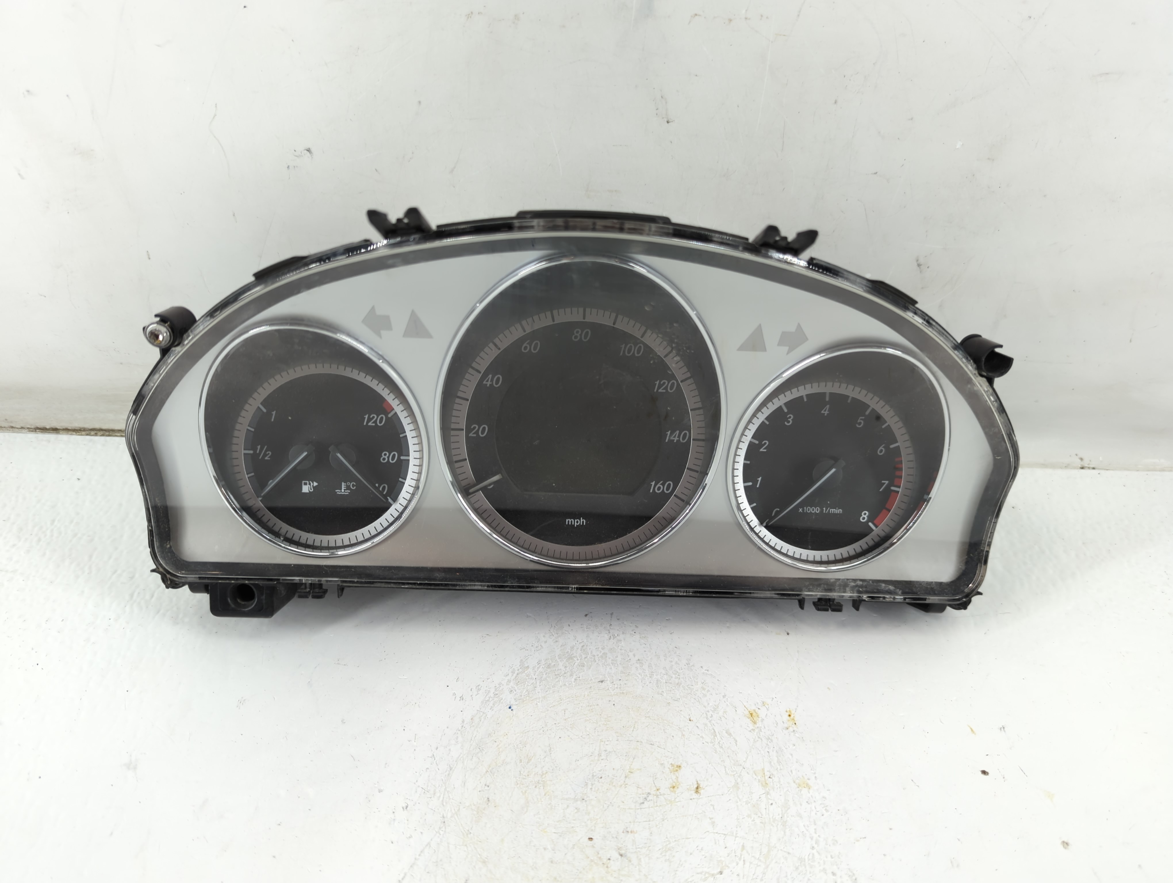 2009-2009 Mercedes-benz C300 Speedometer Instrument Cluster Gauges 952590 - Oemusedautoparts1.com
