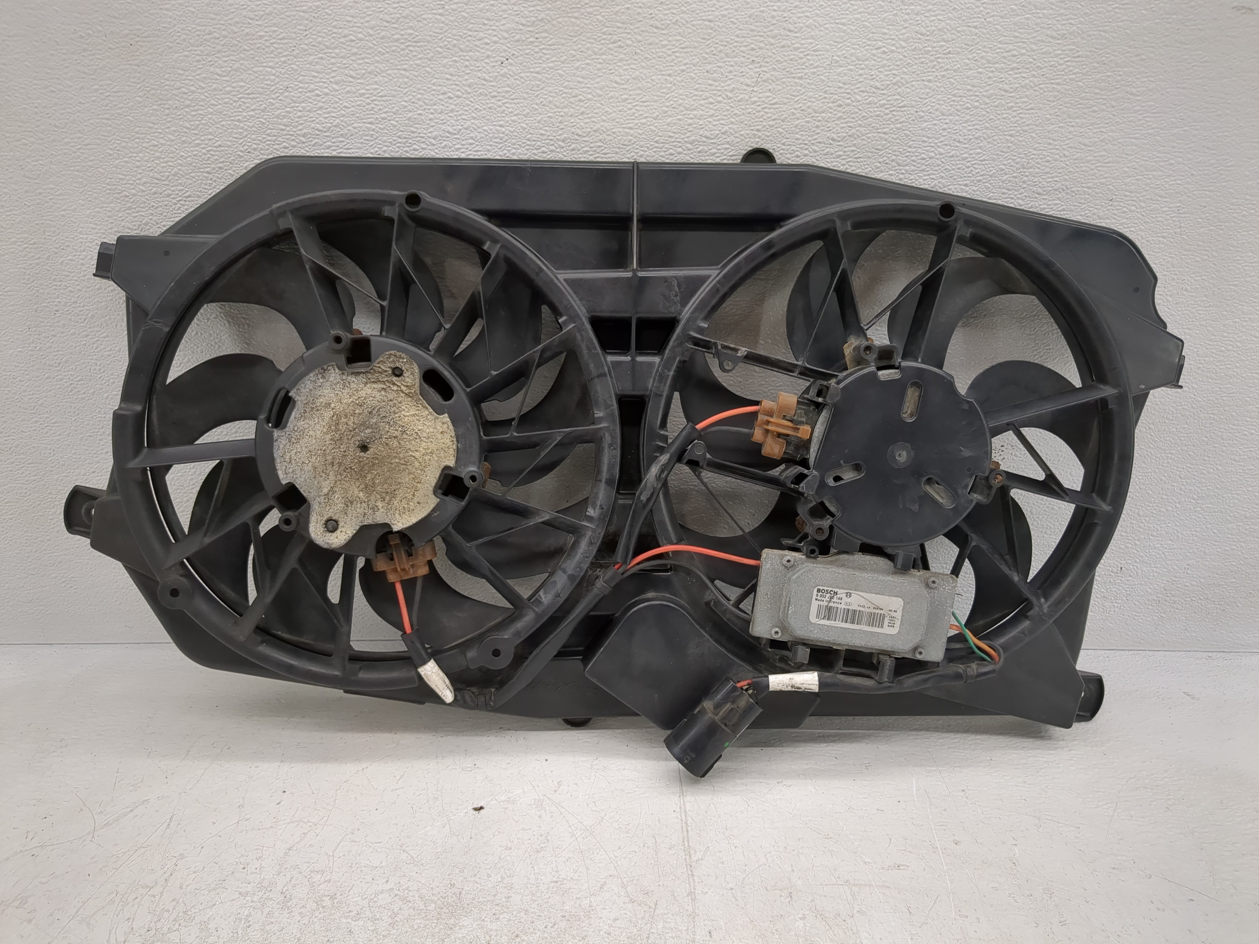 2005-2007 Ford Freestyle Electric Radiator Cooling Fan Motor Assembly 955465 - Oemusedautoparts1.com
