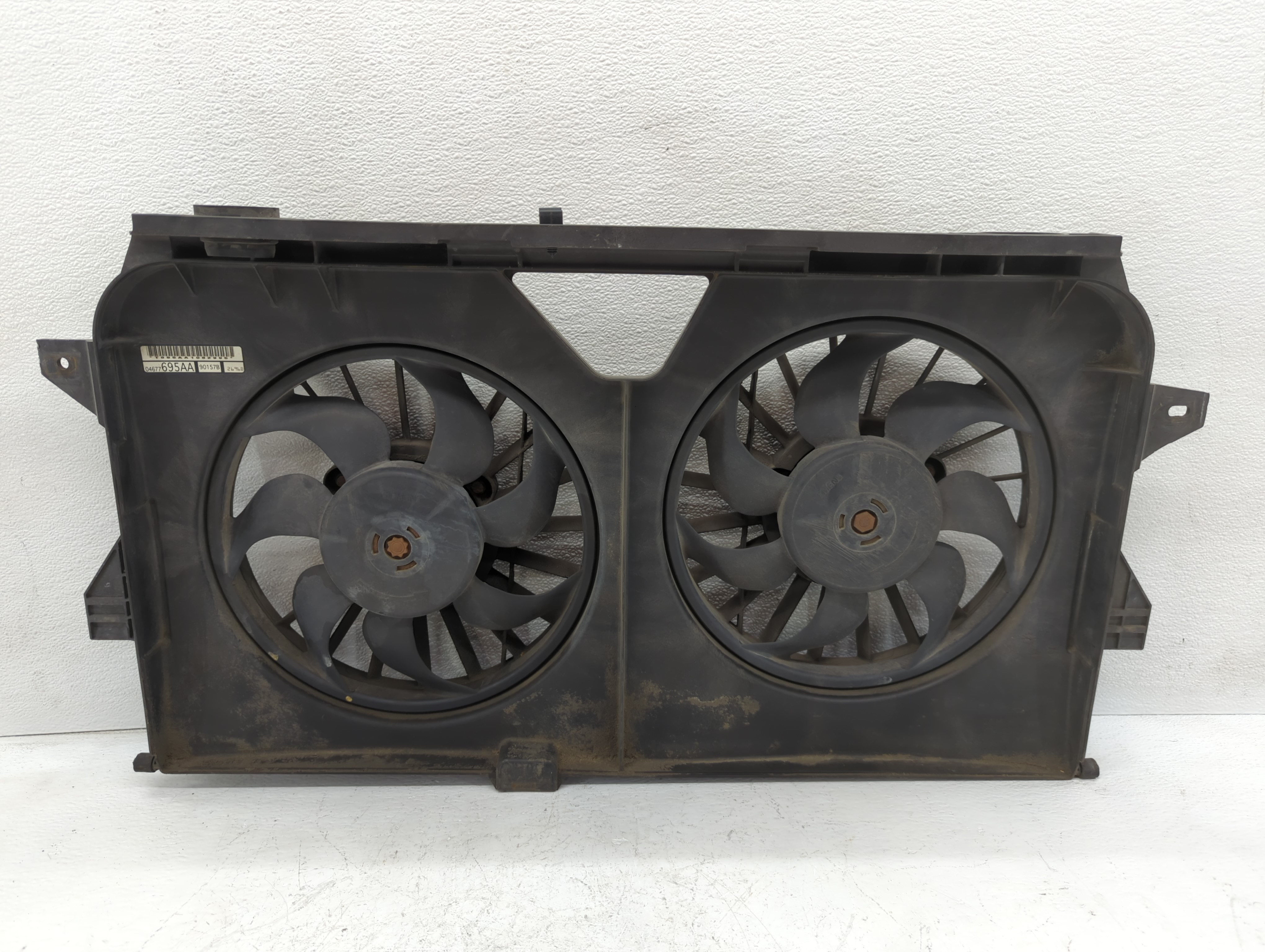Dodge Grand Caravan Electric Radiator Cooling Fan Motor Assembly 955555 - Oemusedautoparts1.com