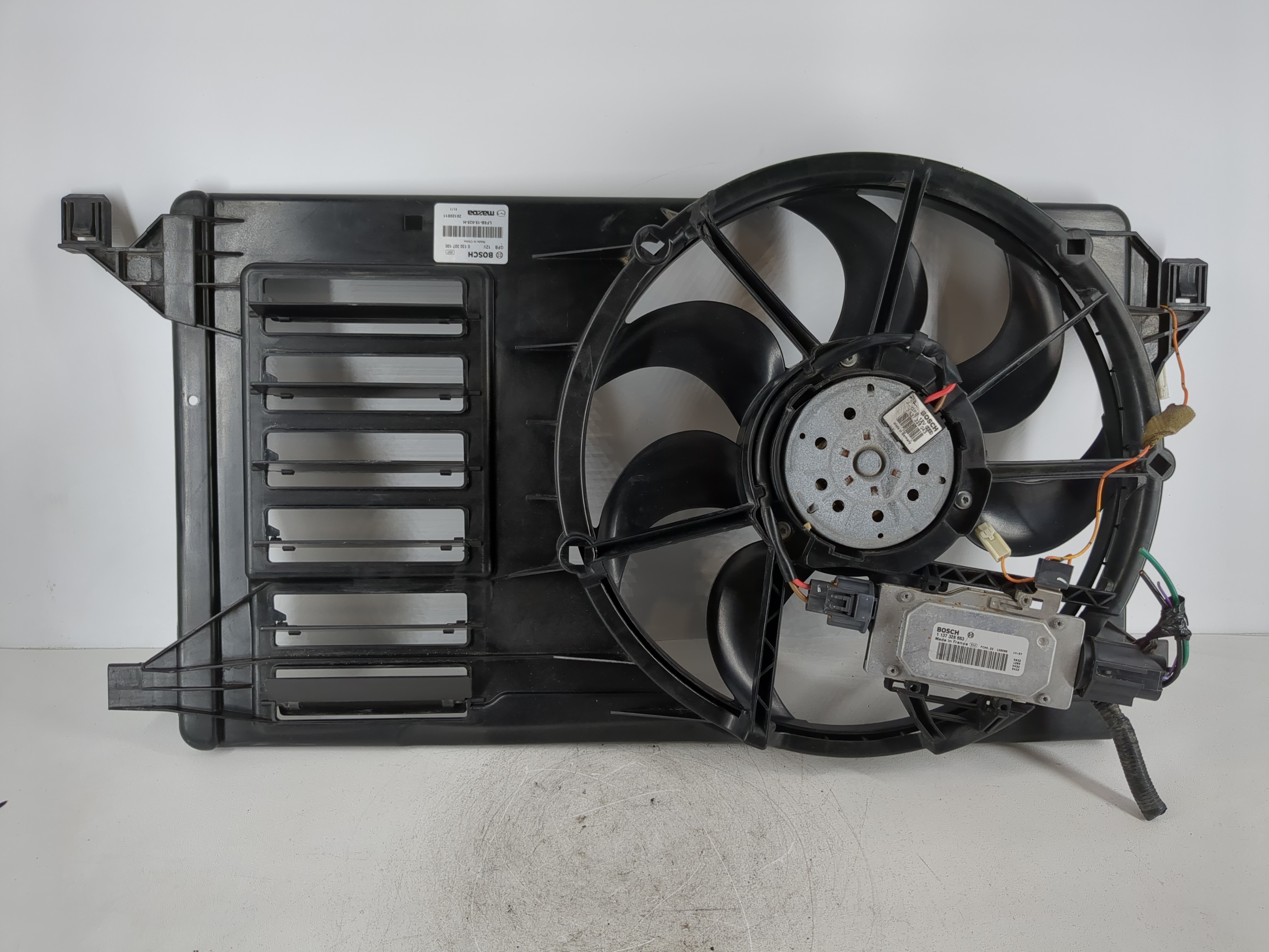 2010-2013 Mazda 3 Electric Radiator Cooling Fan Motor Assembly 955599 - Oemusedautoparts1.com