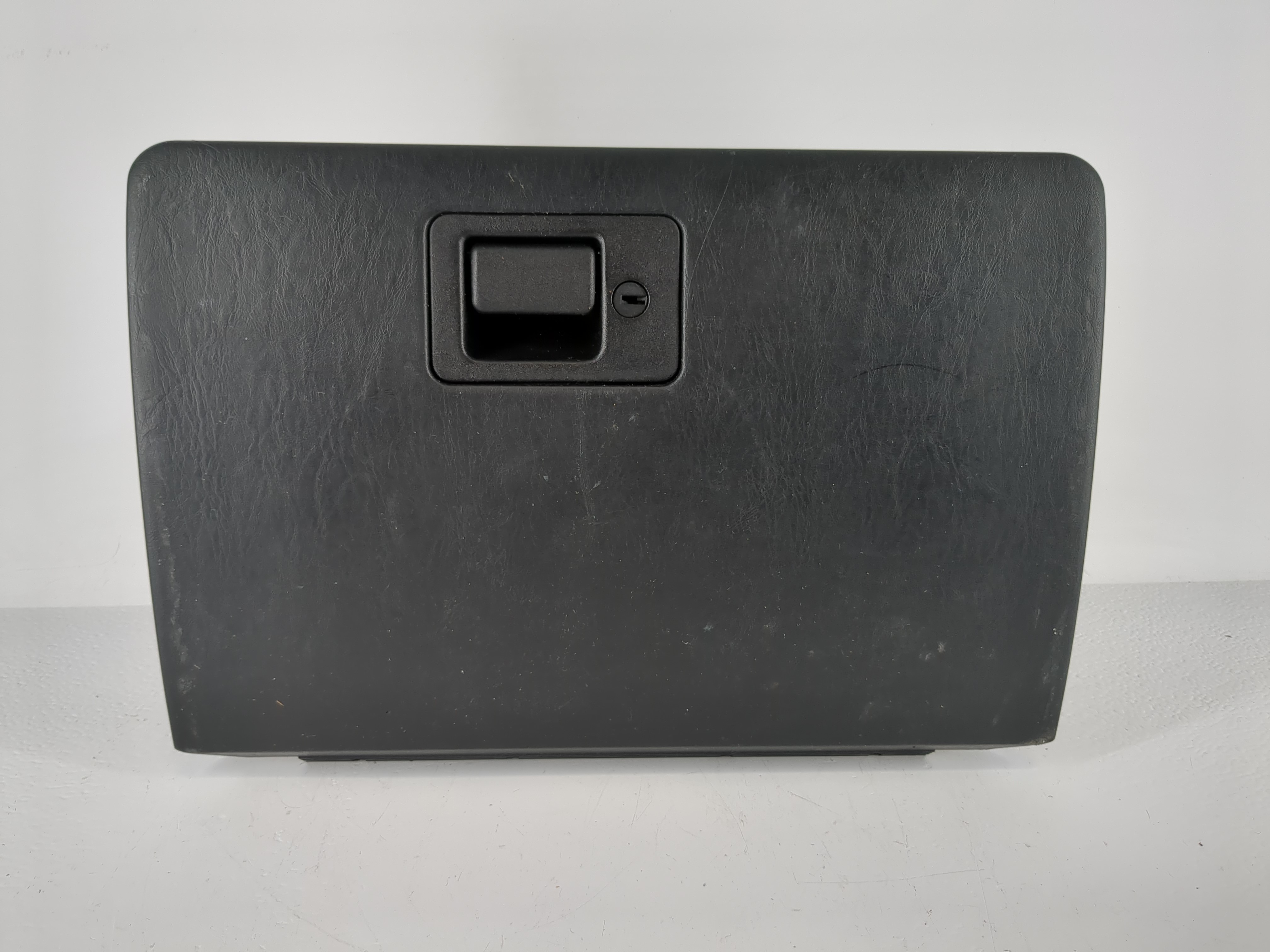 2004 Ford Escape Passenger Glove Box Door Storage Compartment 956342 - Oemusedautoparts1.com