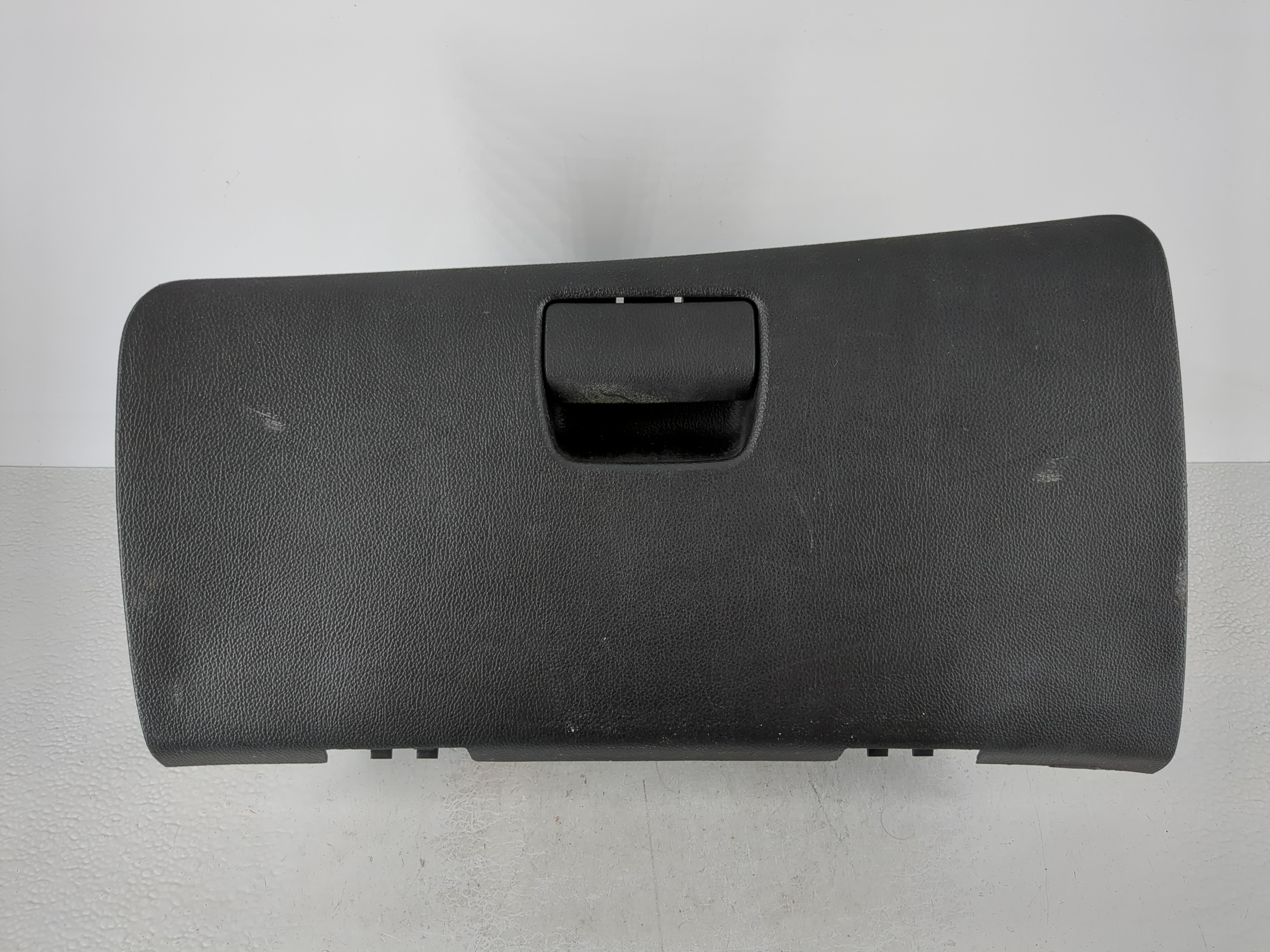 Picture of 2014 Chevrolet Sonic Passenger Glove Box Door Storage Compartment 956440